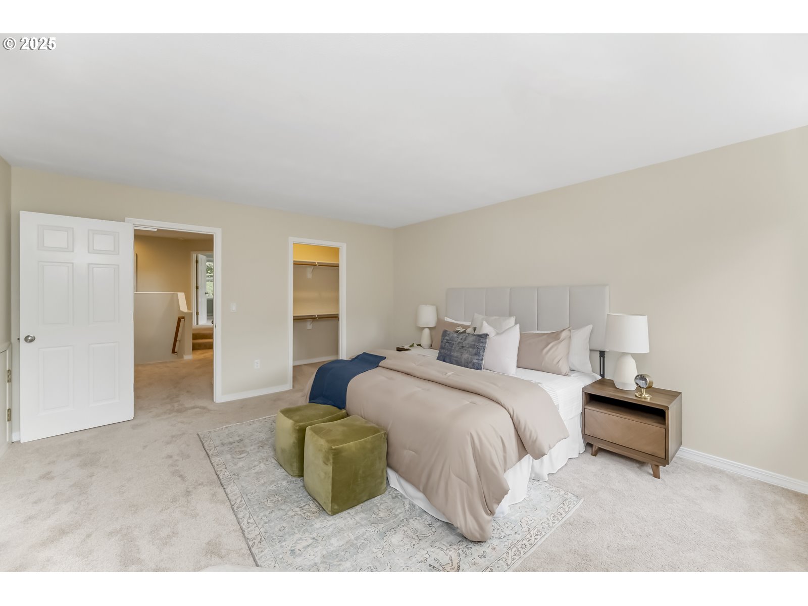 1916 NW RUNNYMEADE CT