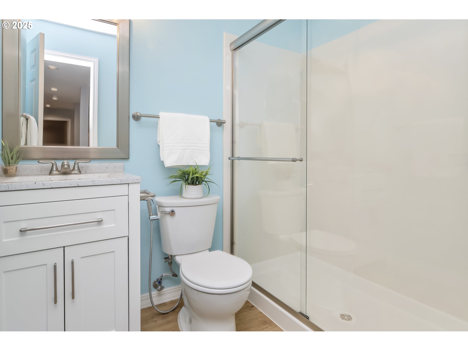 1916 NW RUNNYMEADE CT