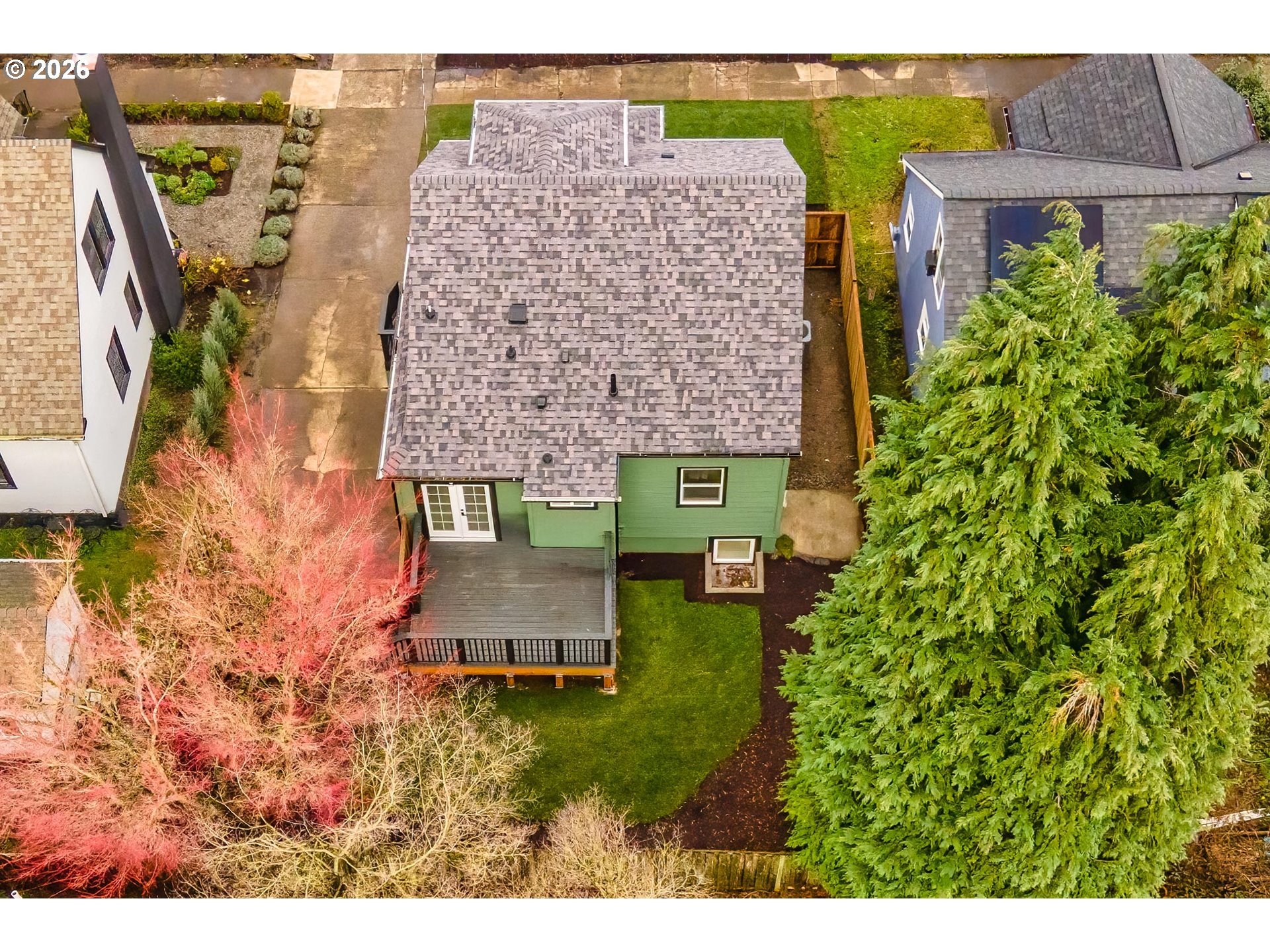 4512 SE CLINTON ST SE