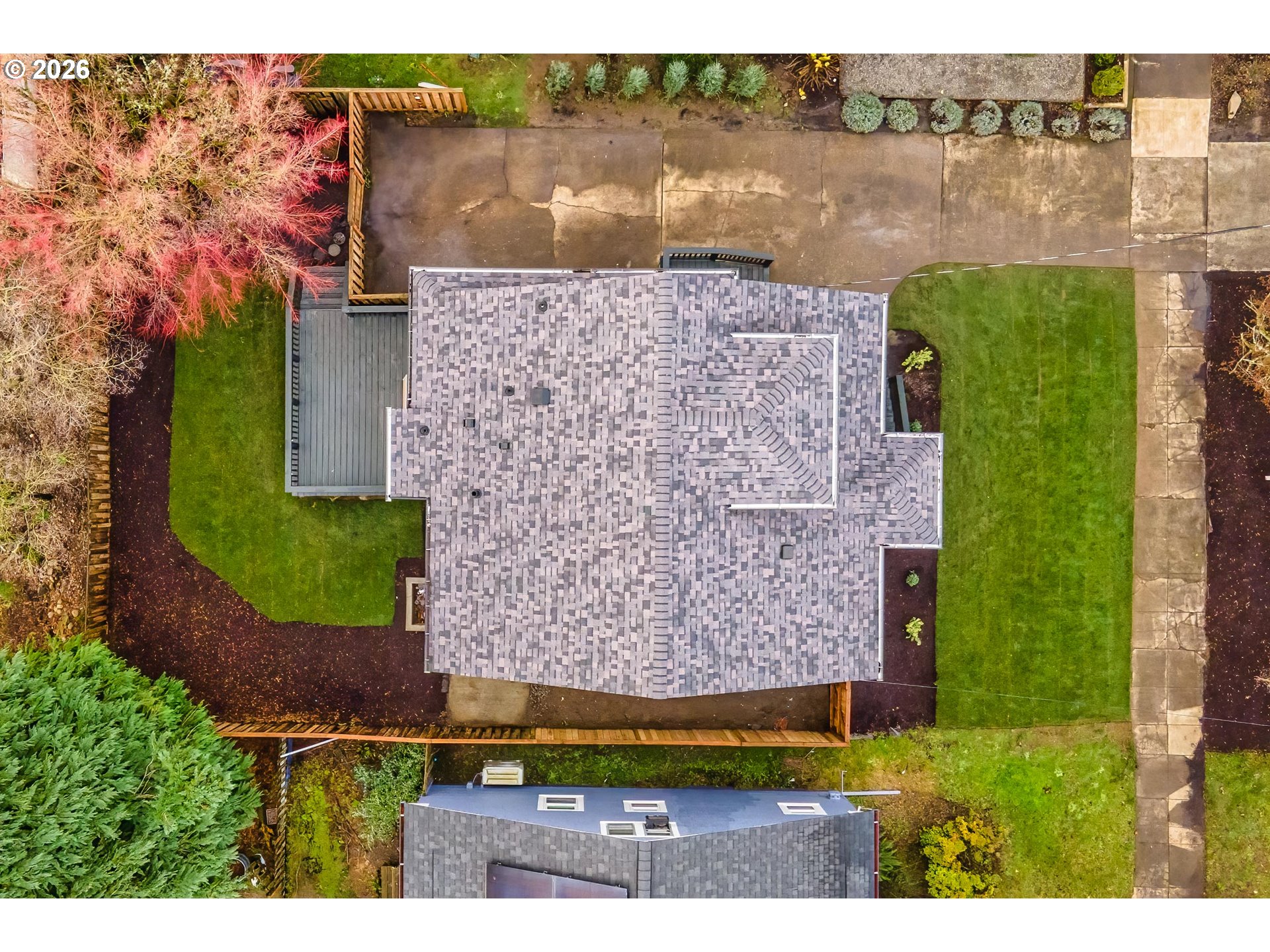 4512 SE CLINTON ST SE