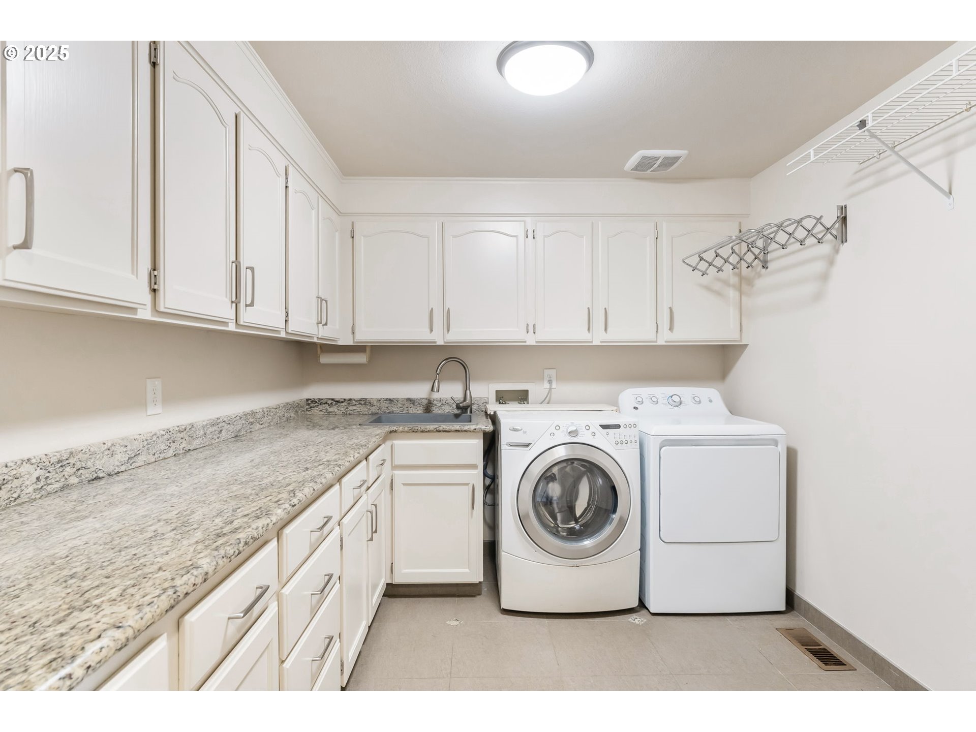 3265 NW BAUER WOODS DR