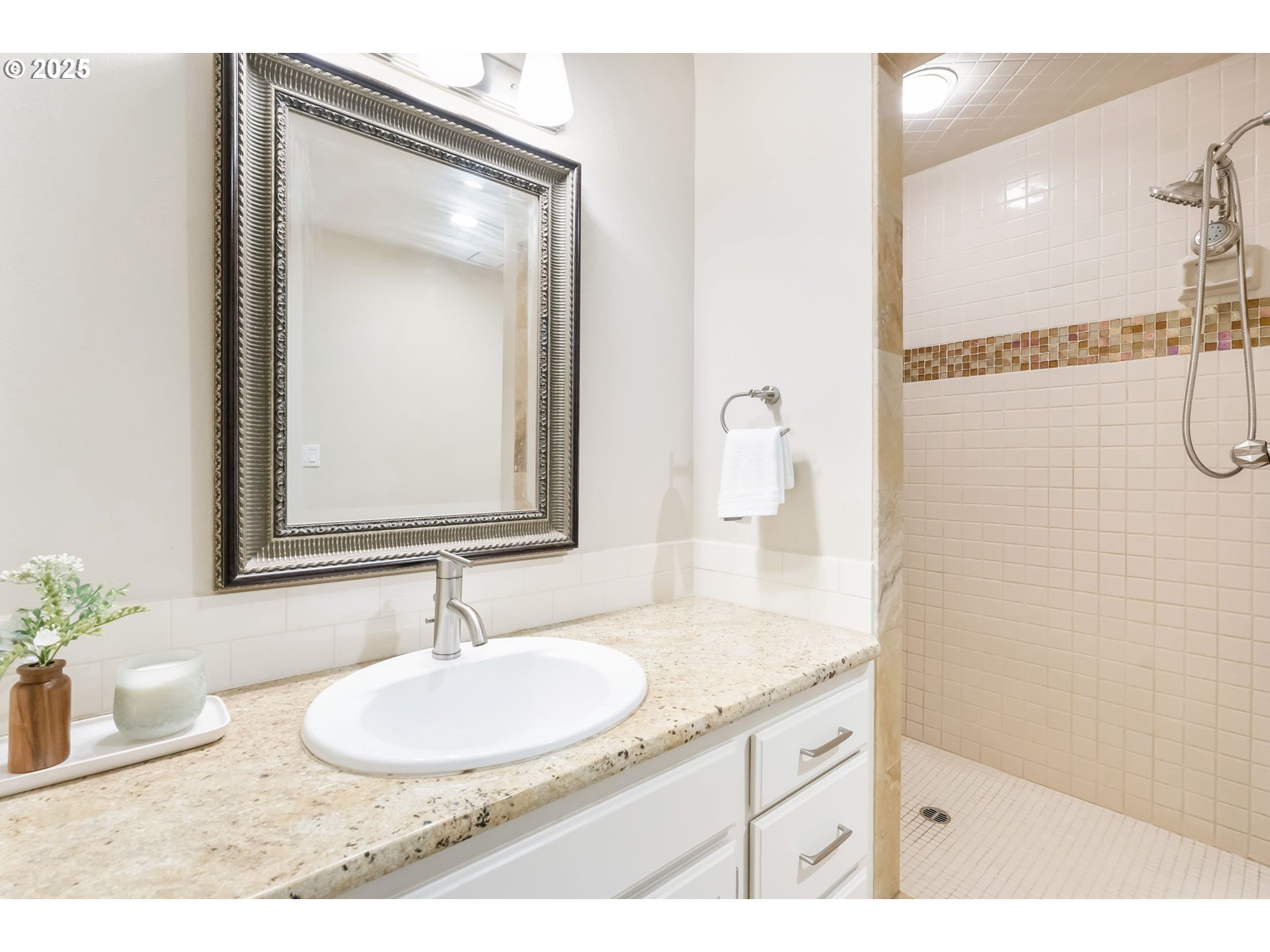 3265 NW BAUER WOODS DR