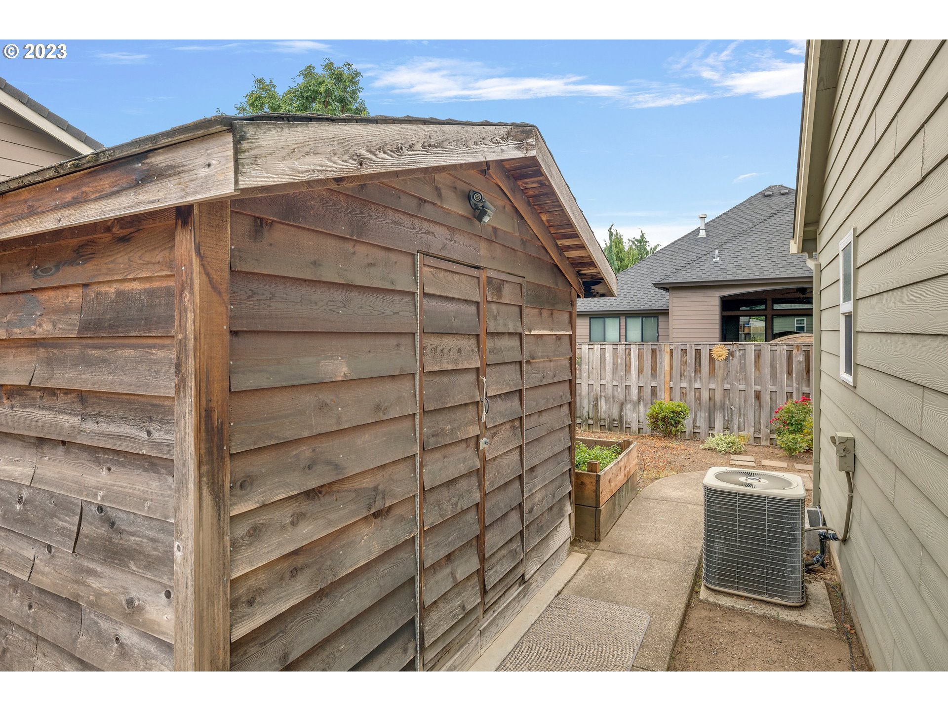 1347 N GRANT ST