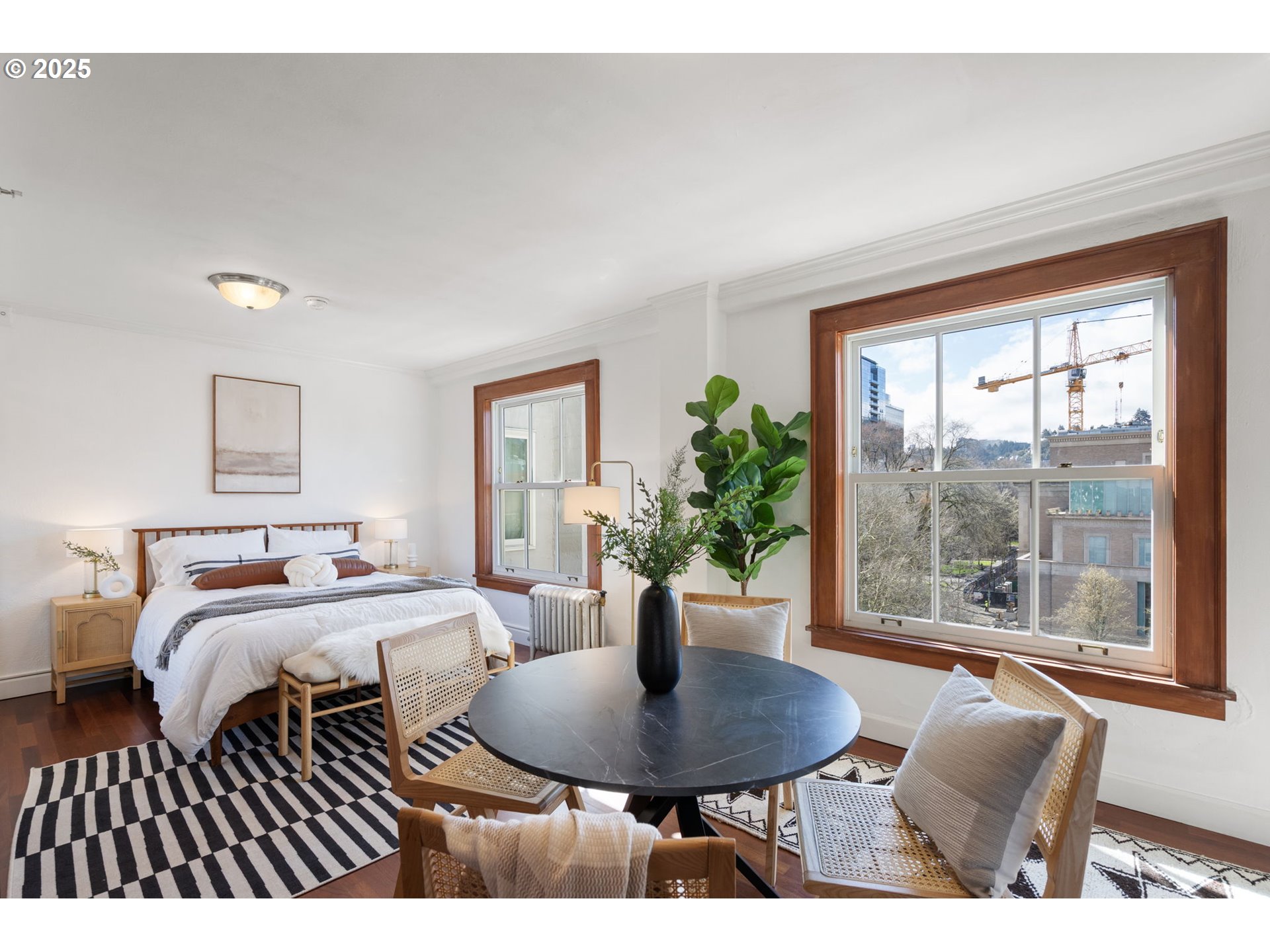 1005 SW PARK AVE 801
