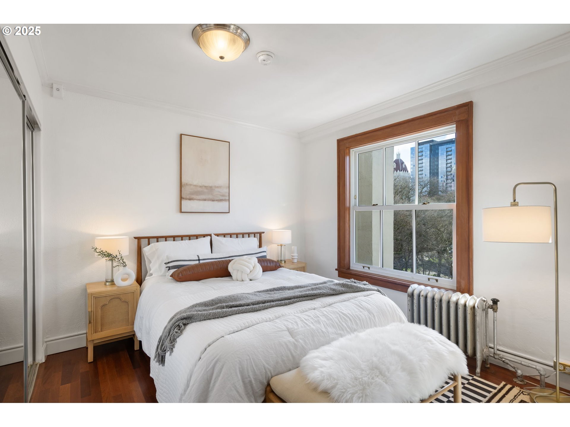 1005 SW PARK AVE 801