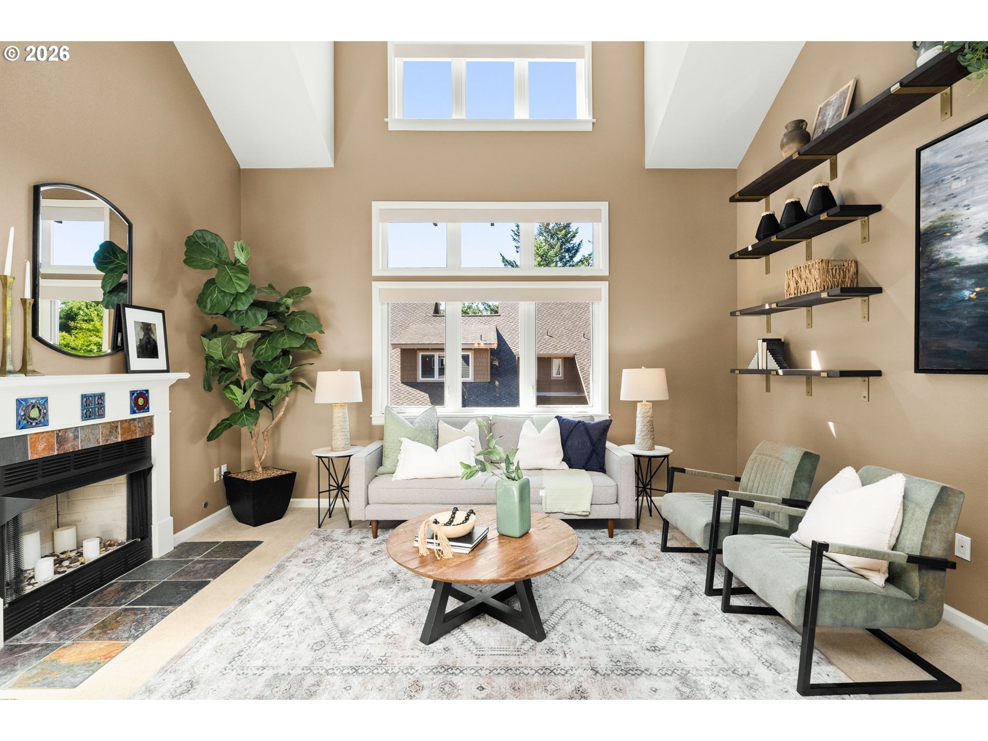 10209 NW VILLAGE HEIGHTS DR
