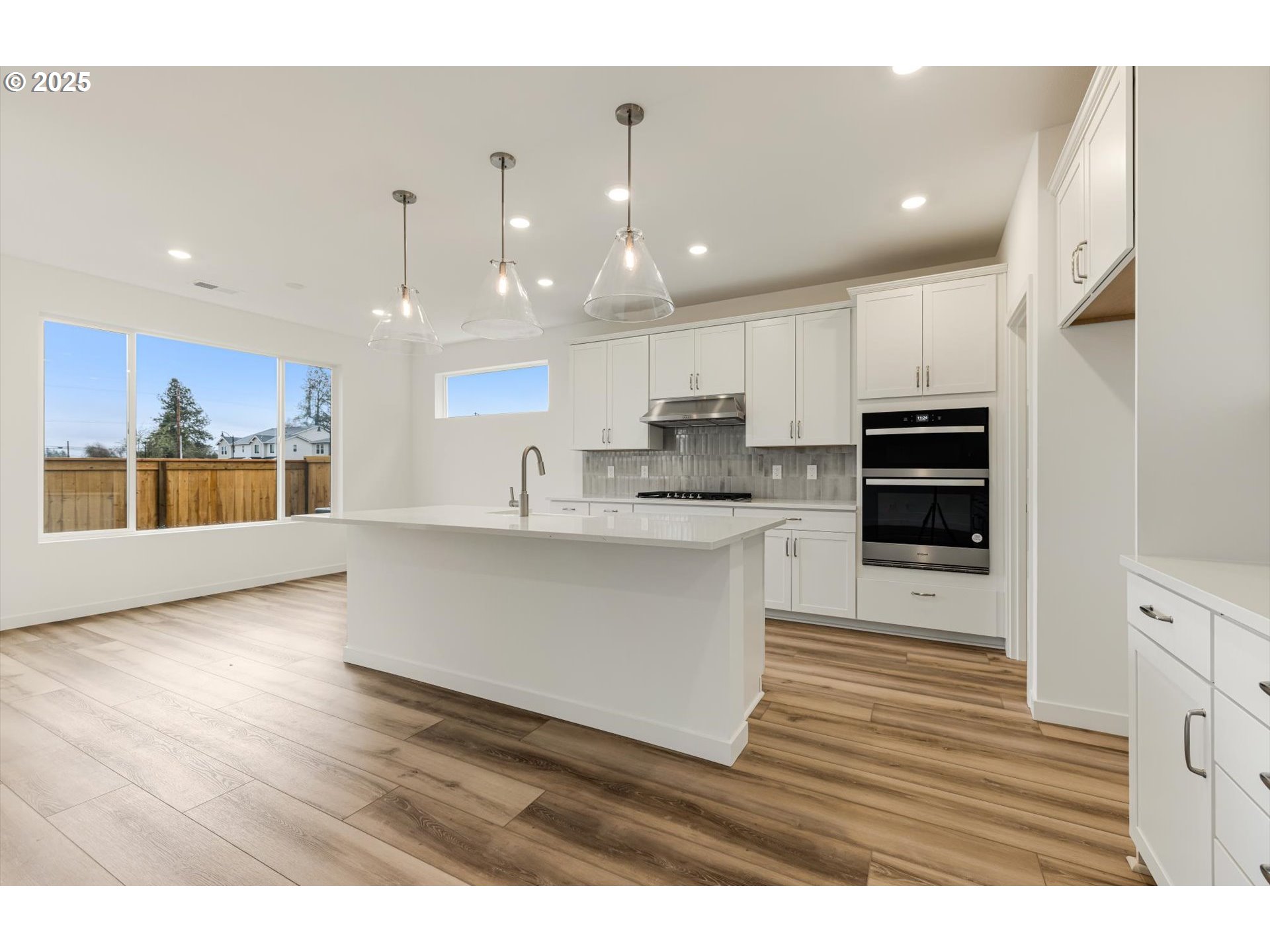 27286 SW Marigold TER