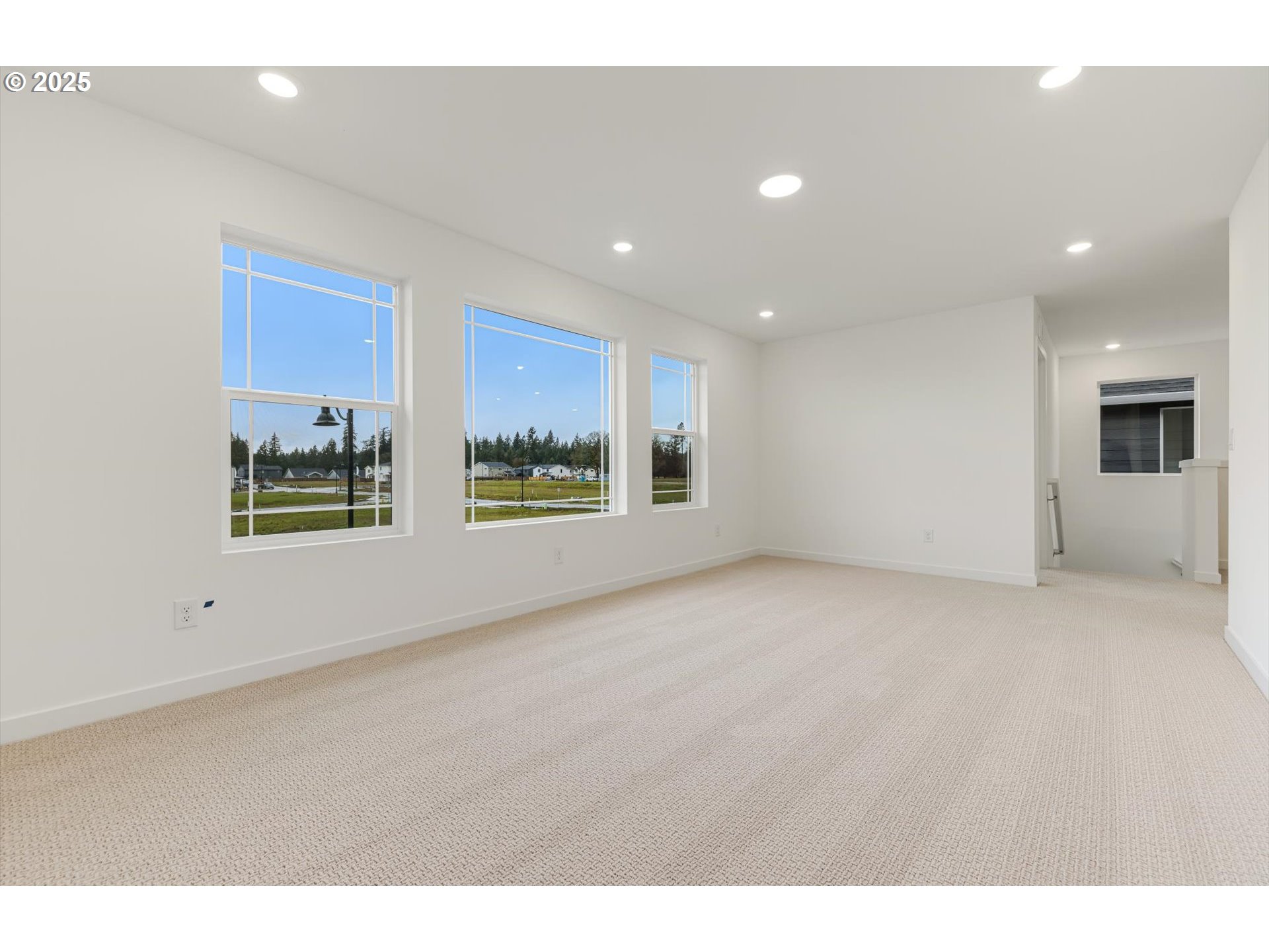 27286 SW Marigold TER