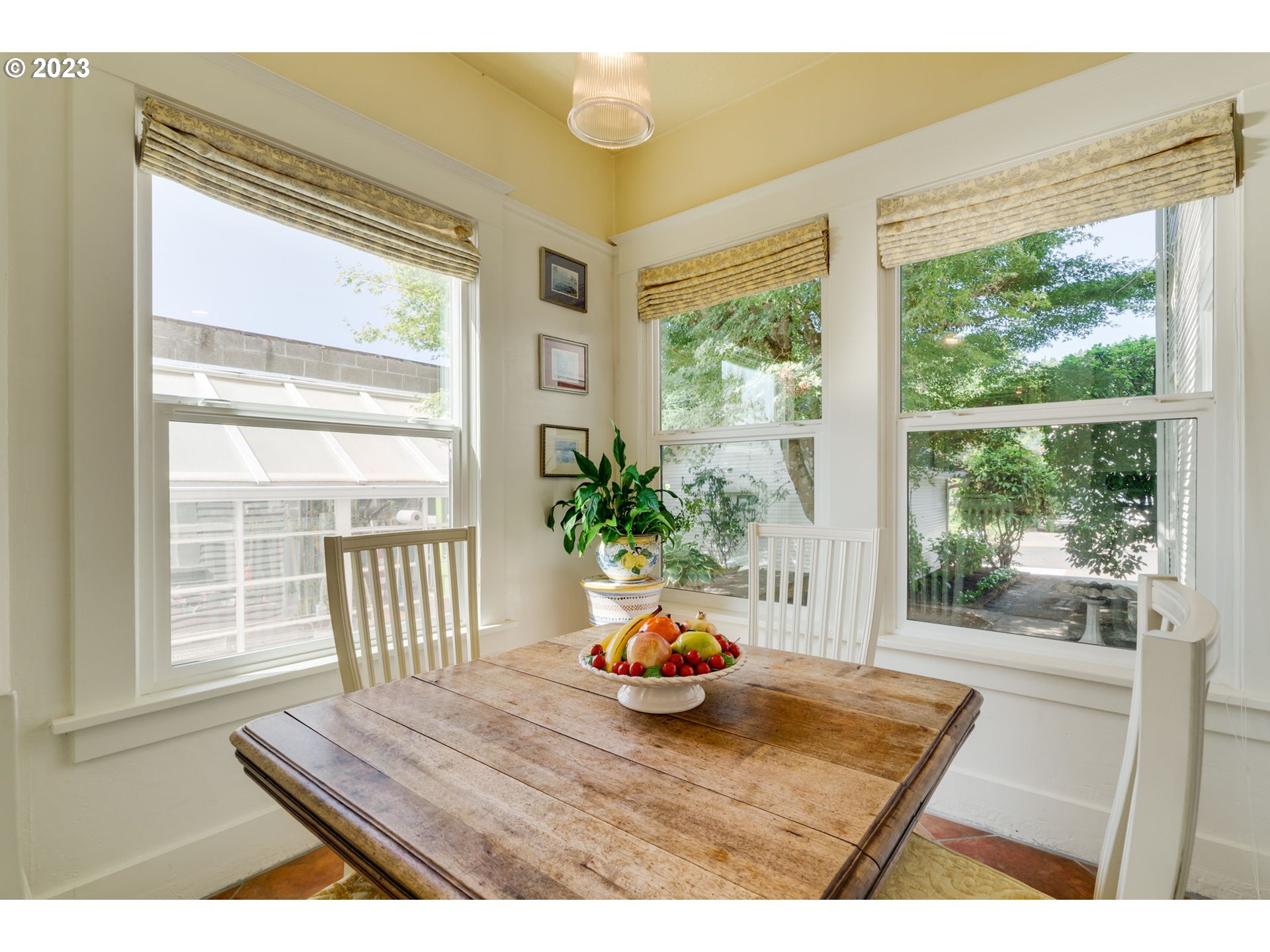 2605 SE 67TH AVE