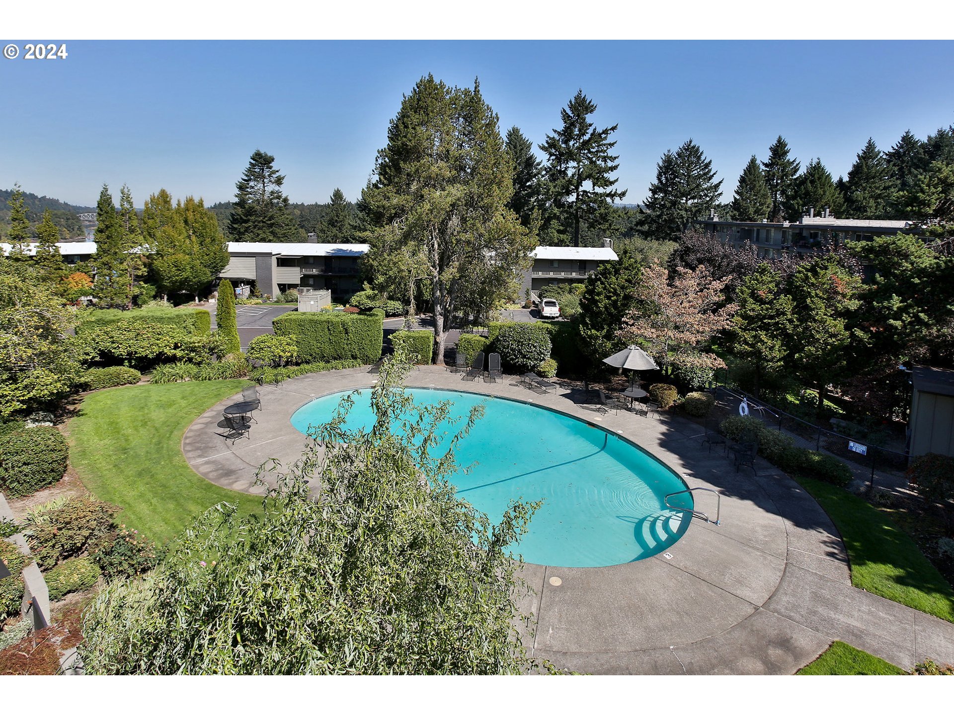 16250 PACIFIC HWY 58