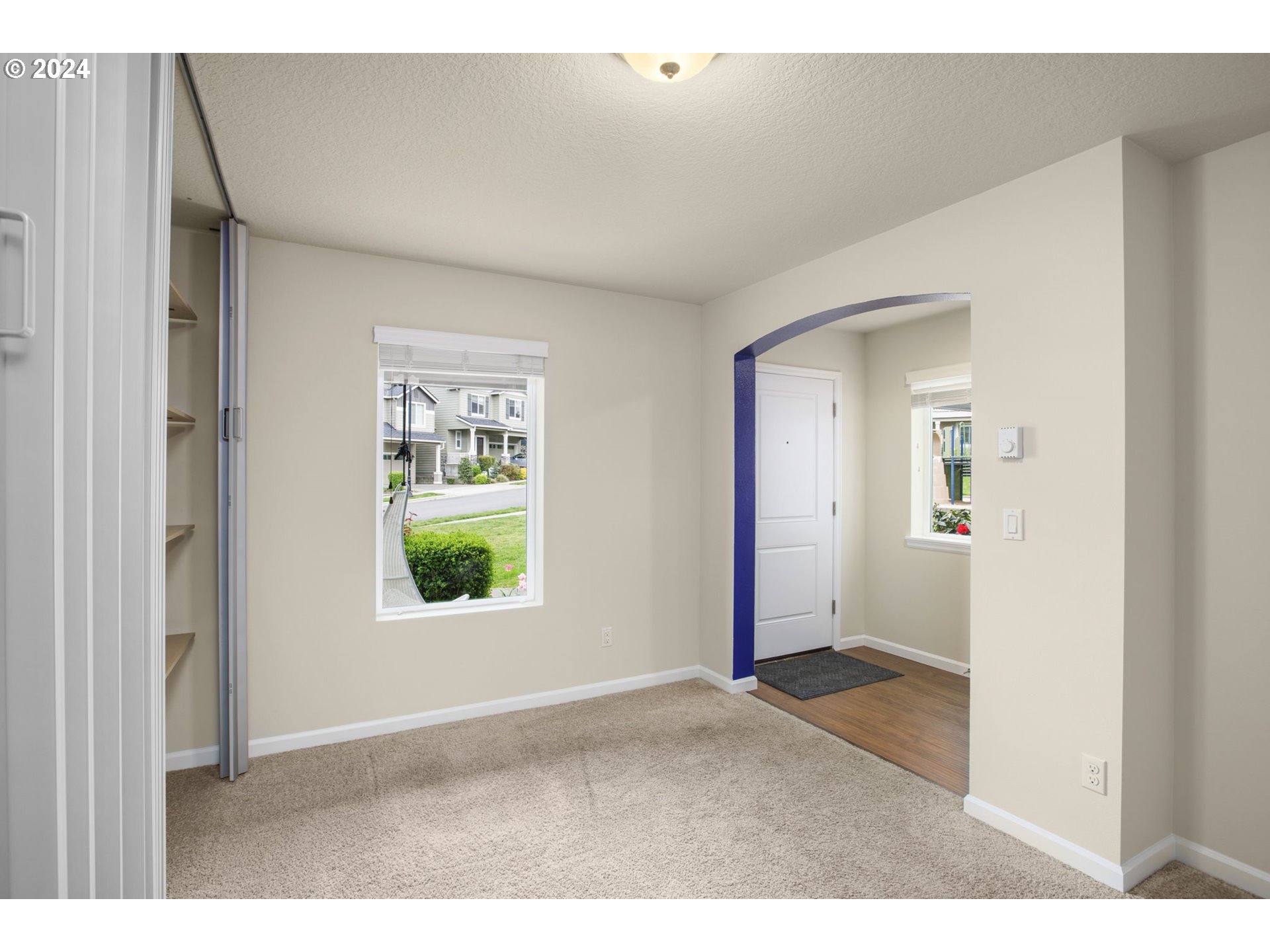 7623 NW BUCKTHORN WAY