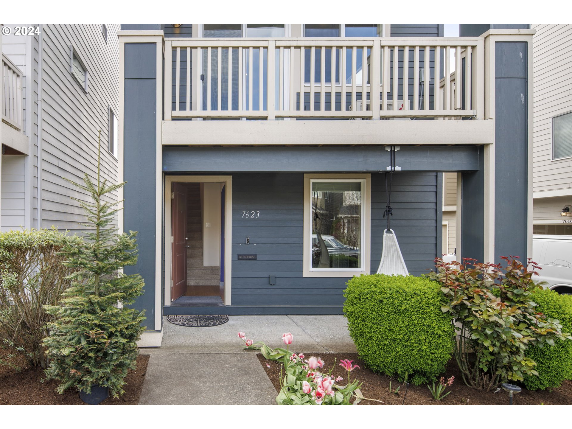 7623 NW BUCKTHORN WAY