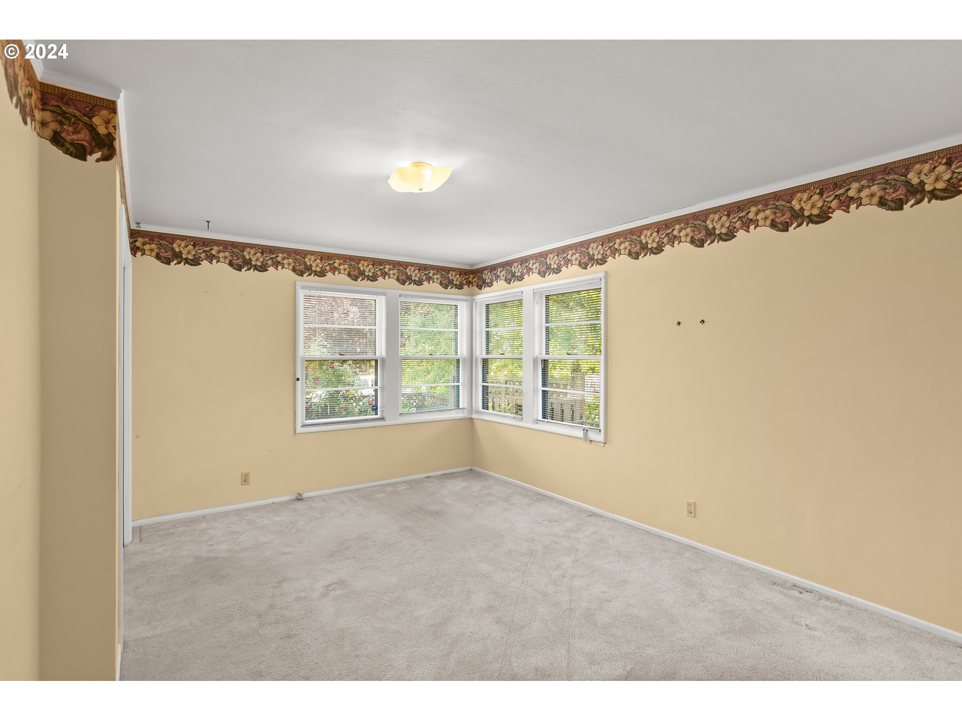 3132 NE ROSA PARKS WAY