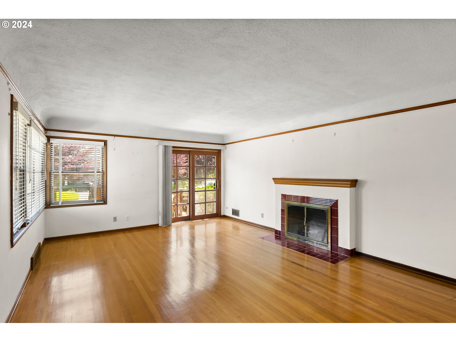 3132 NE ROSA PARKS WAY