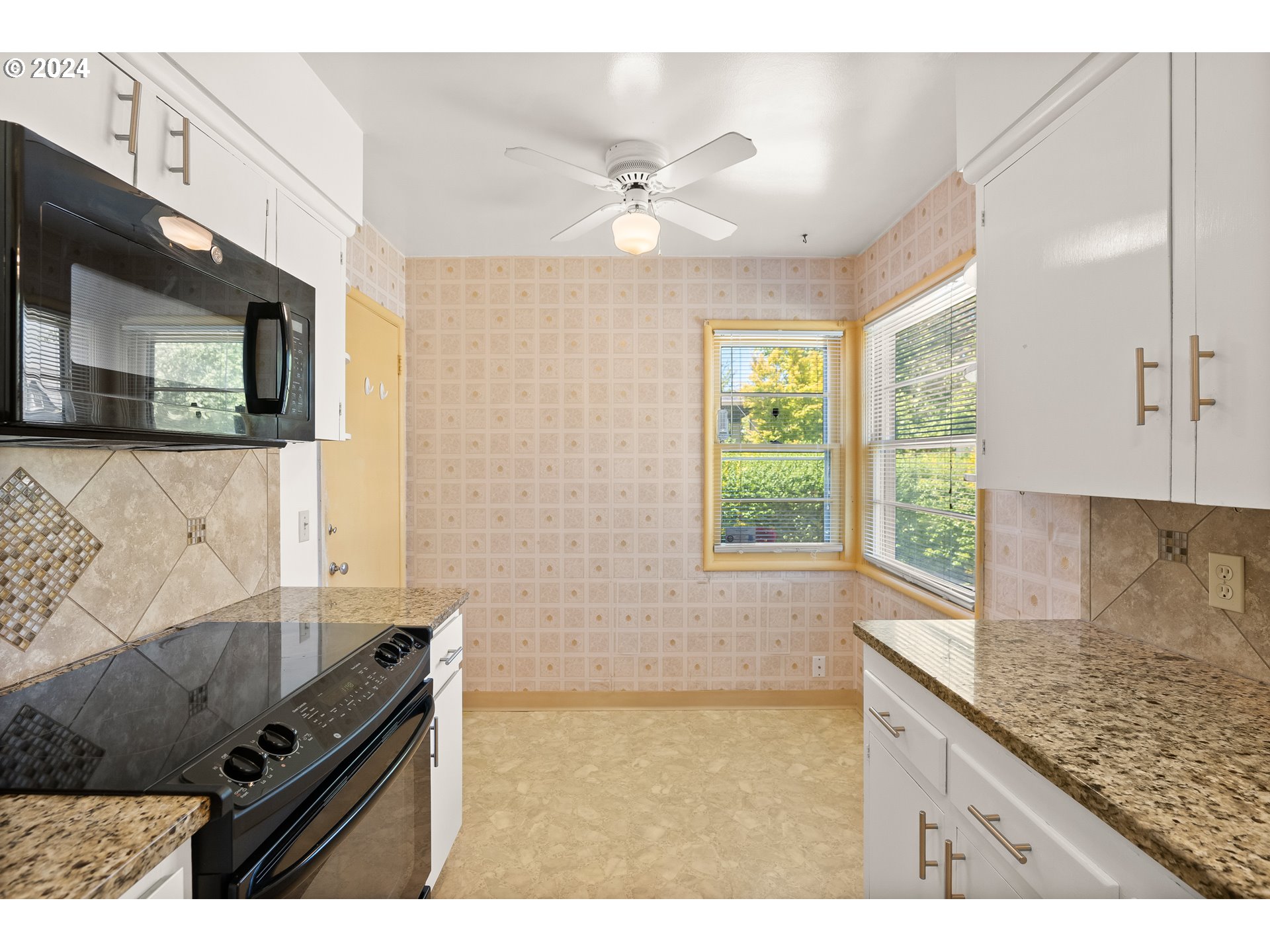 3132 NE ROSA PARKS WAY