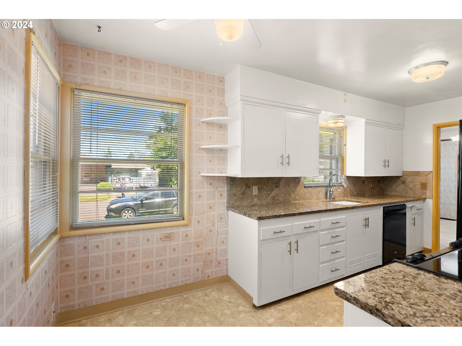 3132 NE ROSA PARKS WAY