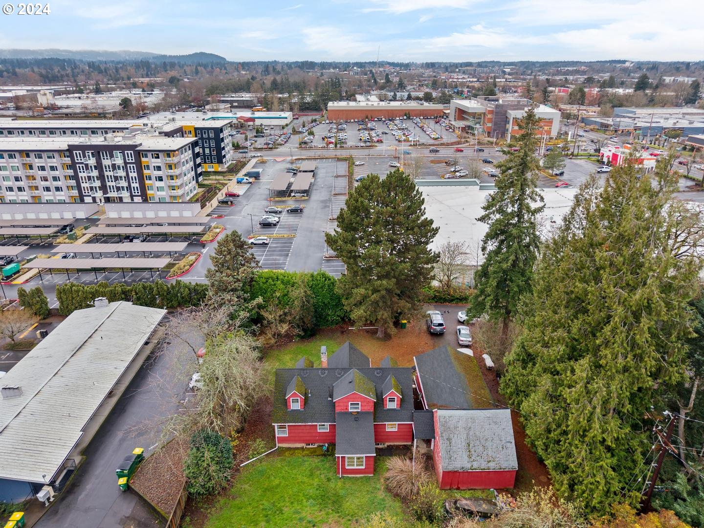 10050 SW BEAVERTON HILLSDALE HWY