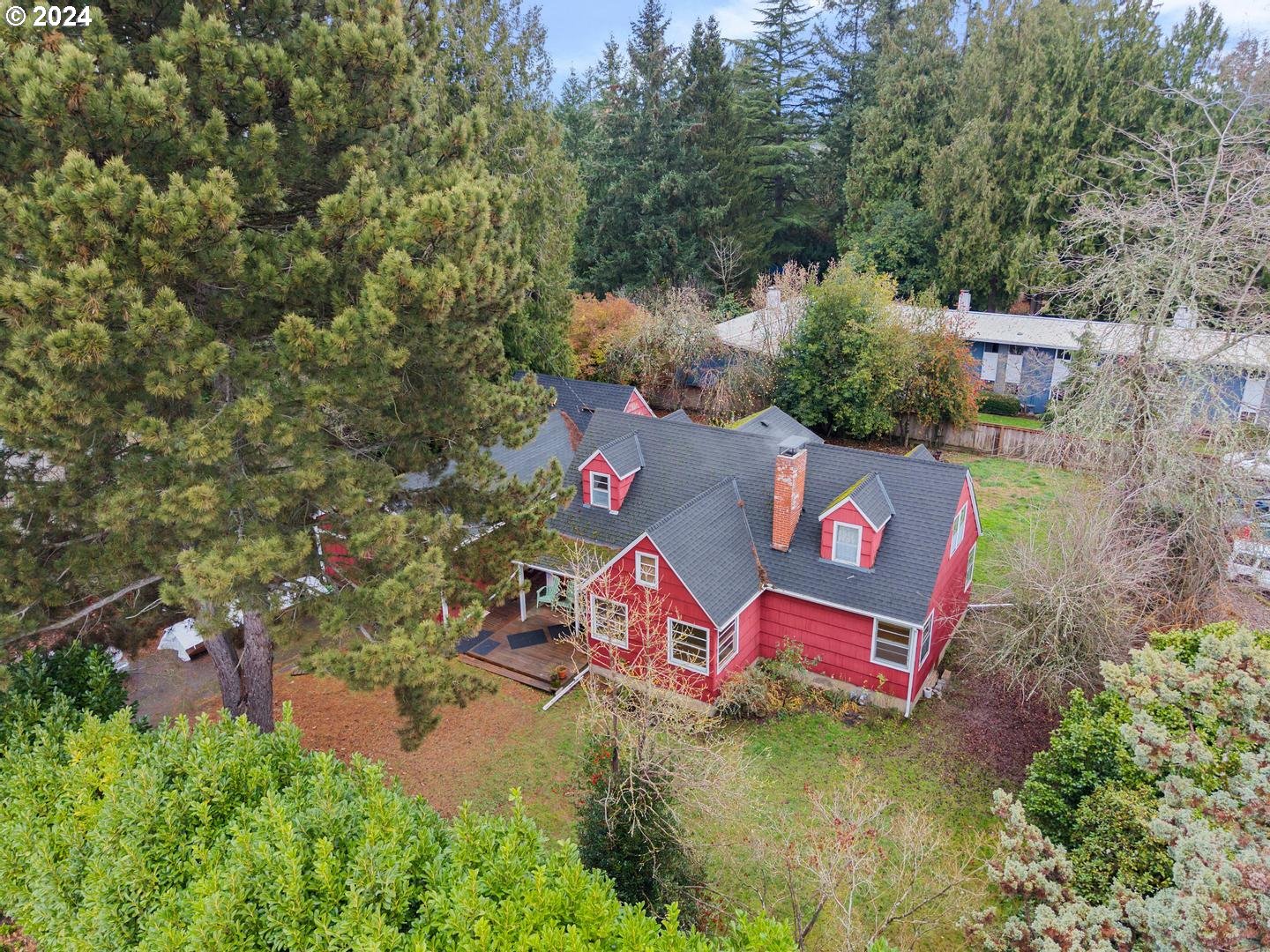 10050 SW BEAVERTON HILLSDALE HWY