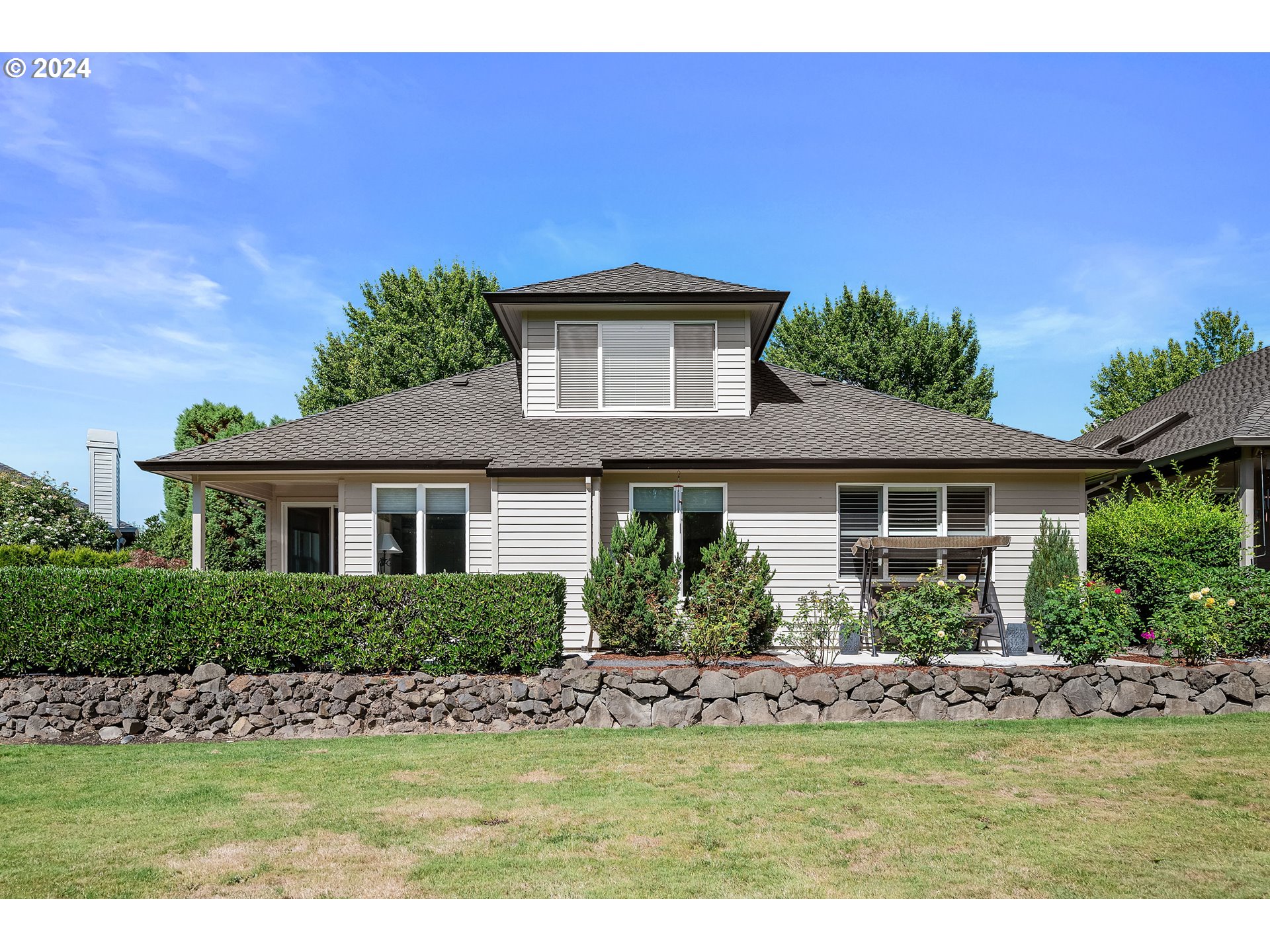 4054 NW GLENEAGLES PL