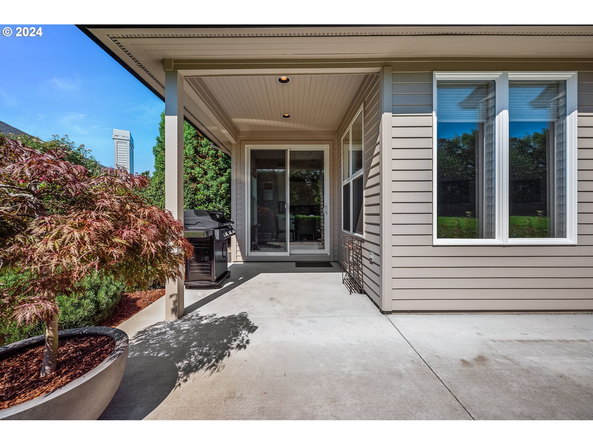 4054 NW GLENEAGLES PL