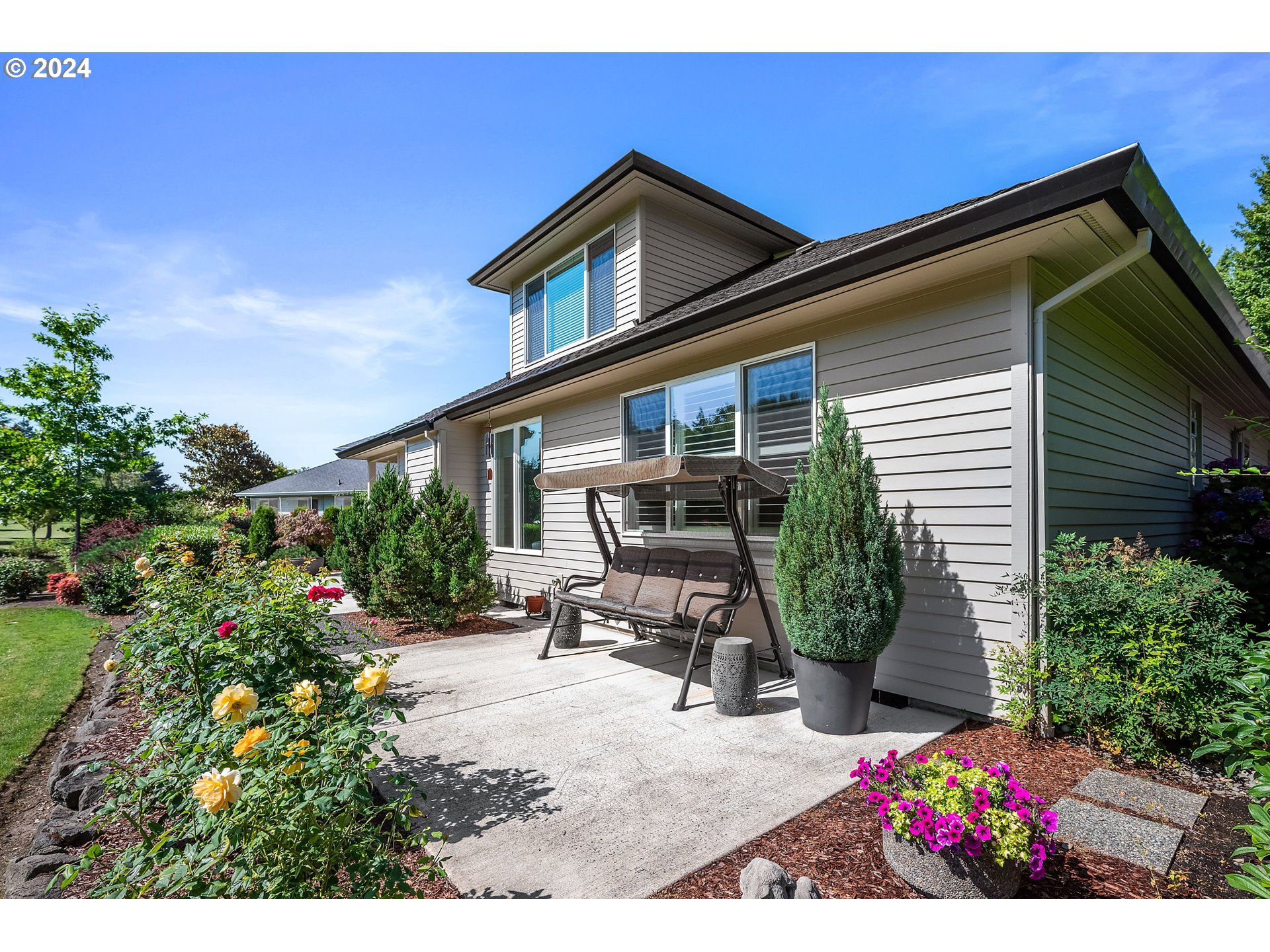 4054 NW GLENEAGLES PL