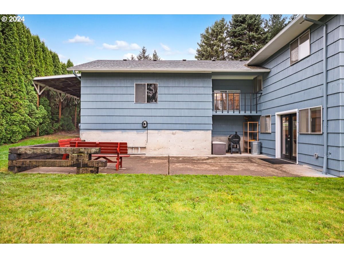 10755 SW DERRY DELL CT