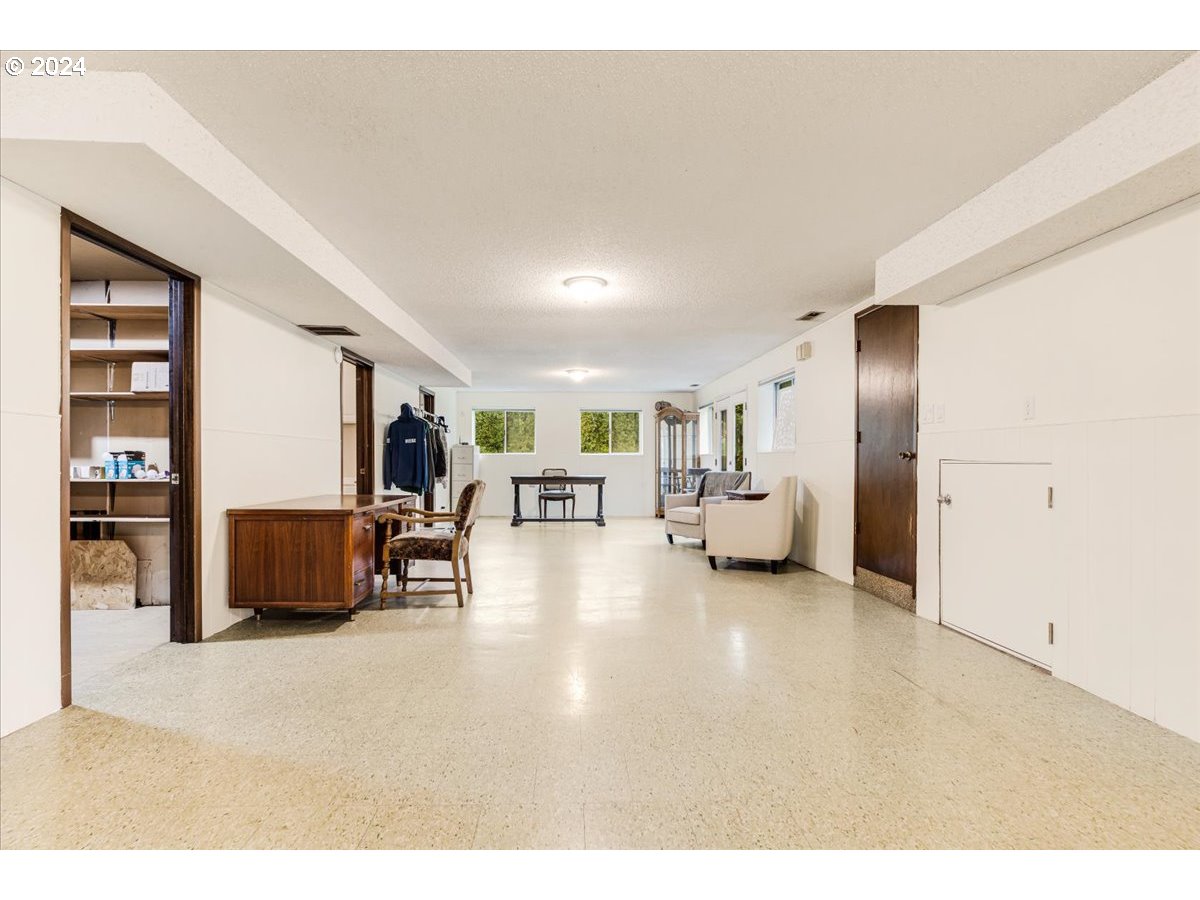 10755 SW DERRY DELL CT