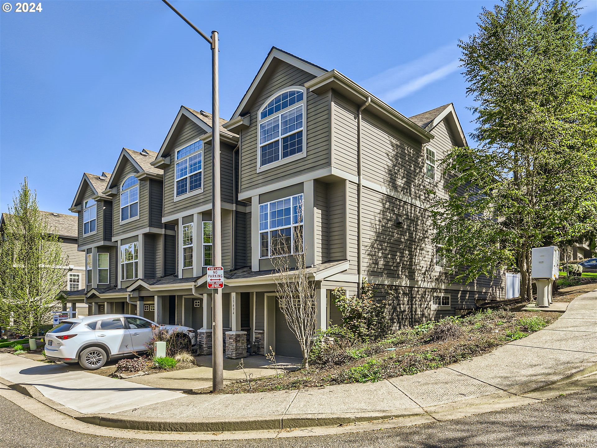 15494 BRIANNE CT