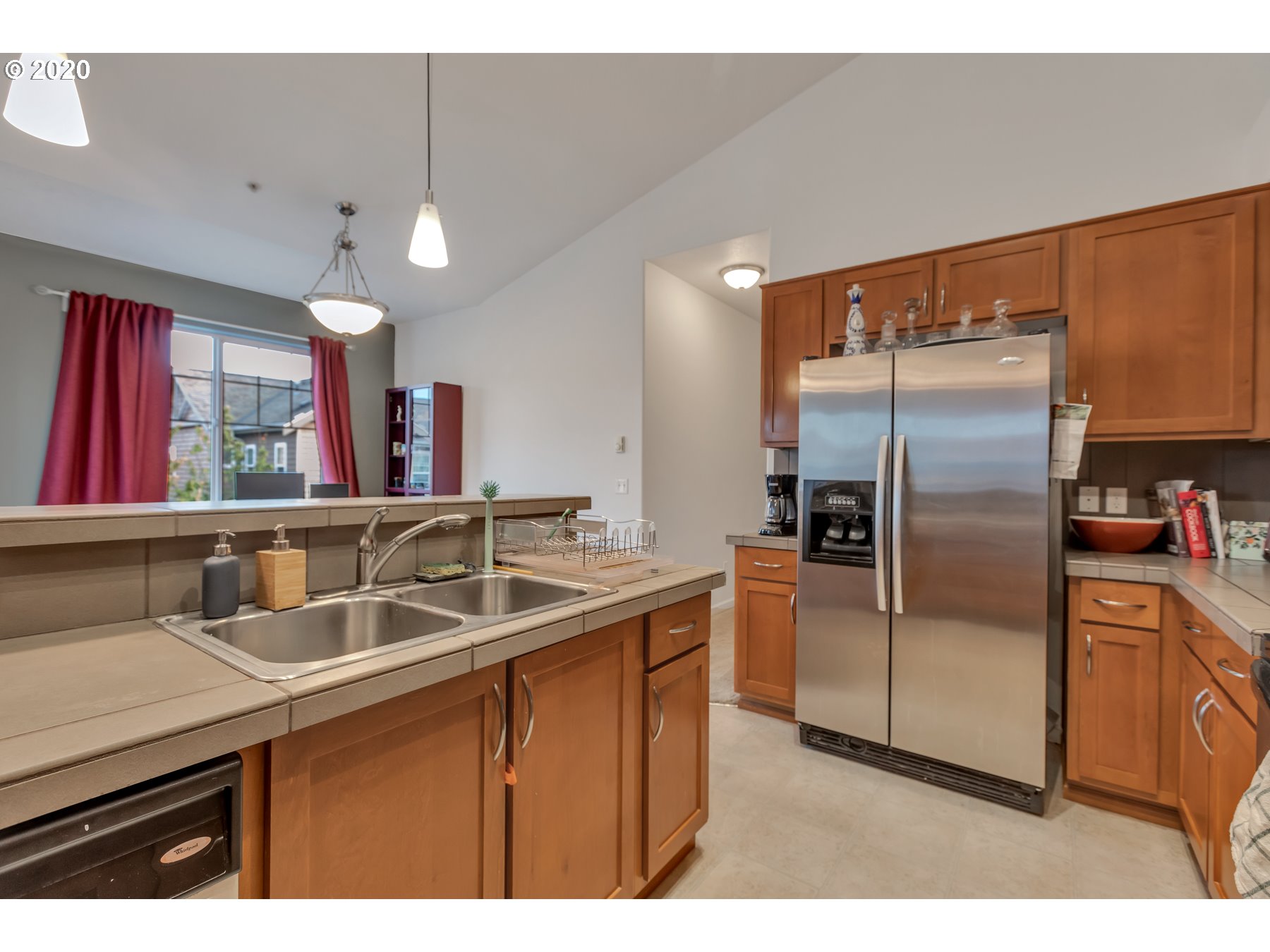 695 NW Falling Waters LN NW 401