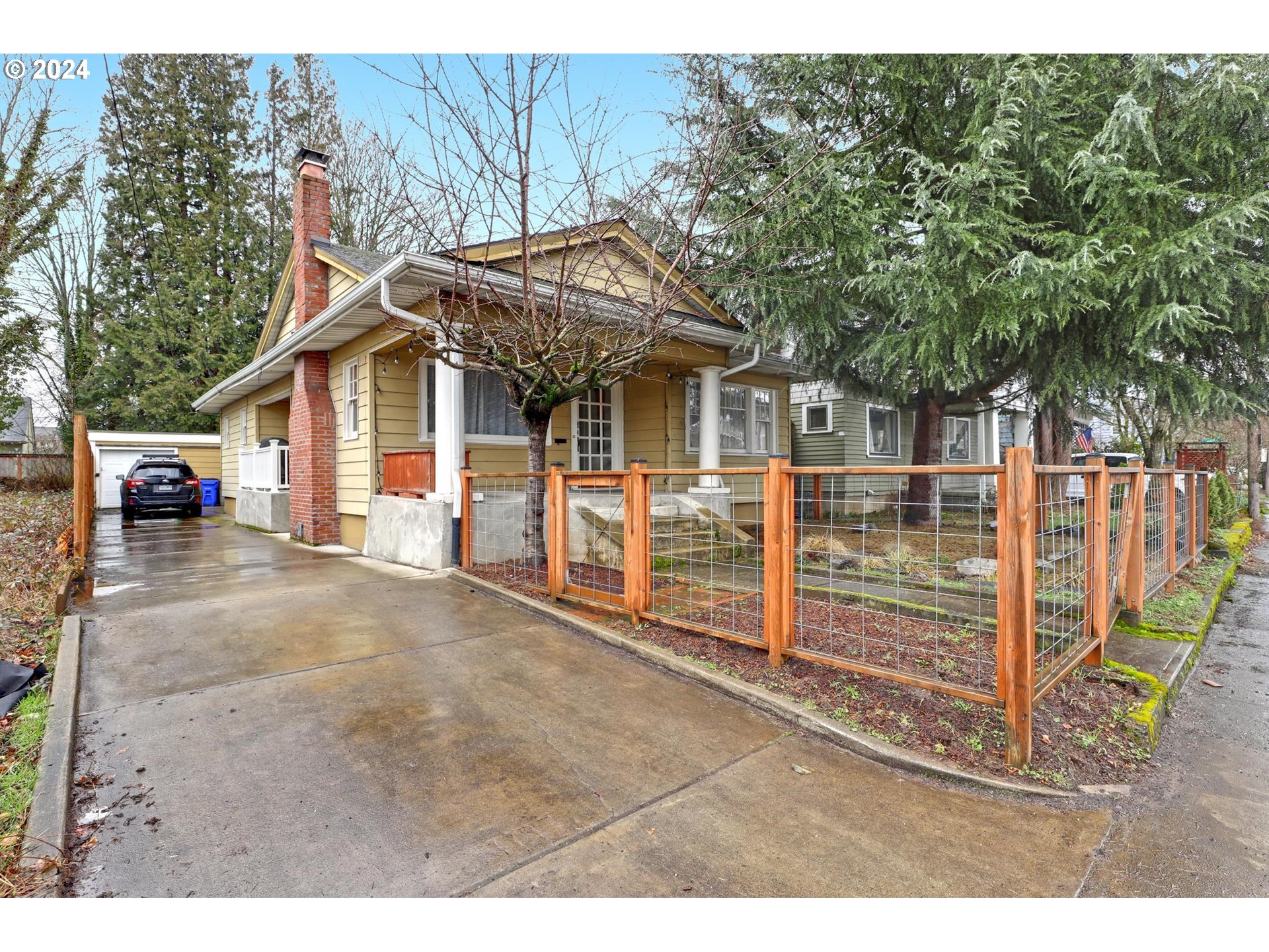 1719 SE CESAR E CHAVEZ BLVD