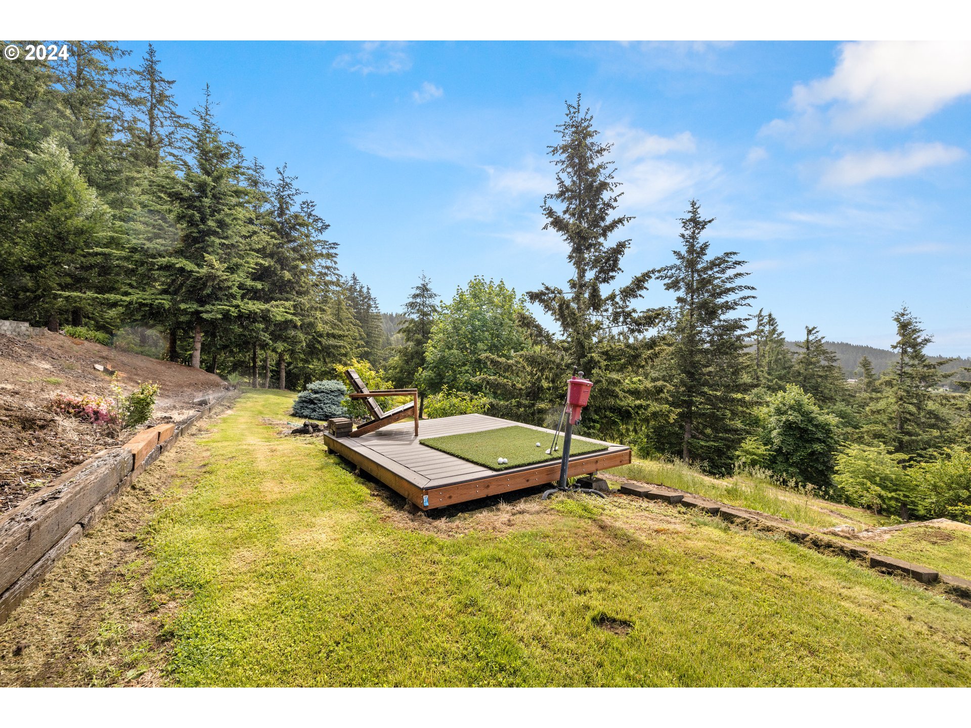 15777 S BRADLEY RD