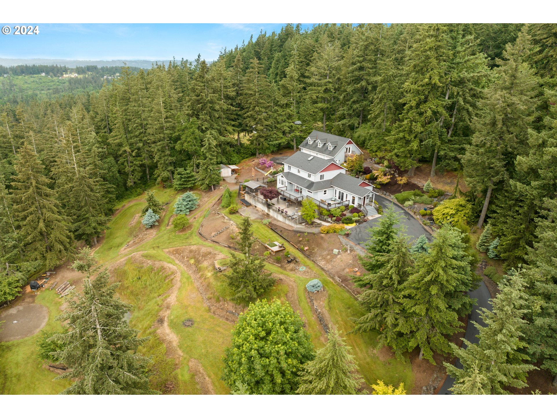 15777 S BRADLEY RD