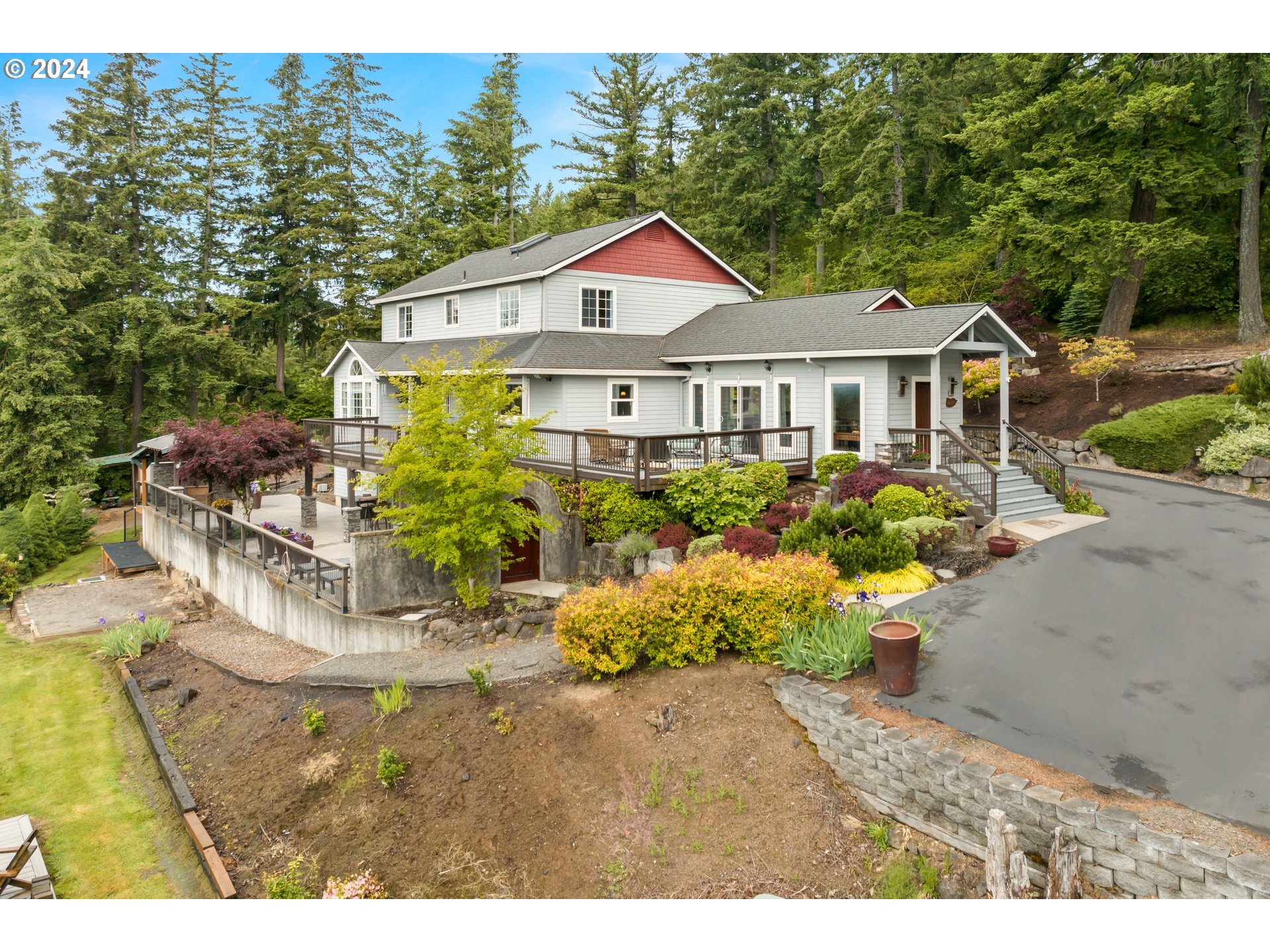 15777 S BRADLEY RD