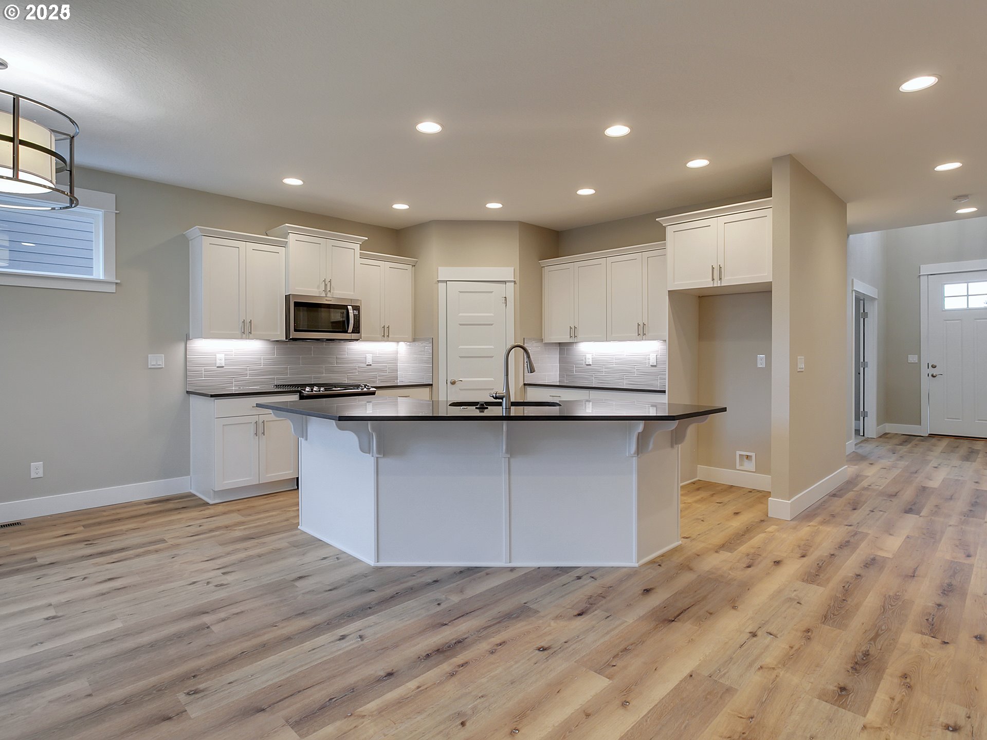 10418 SE 51ST AVE