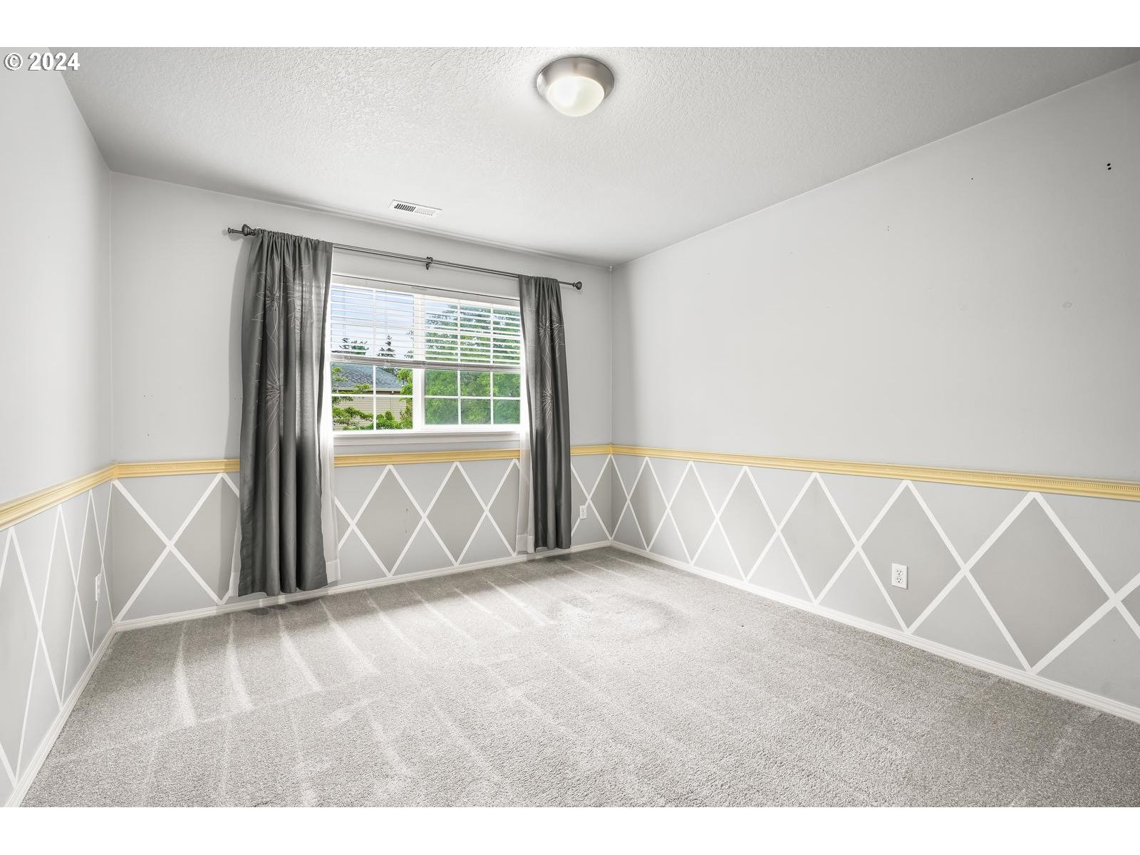 3504 NW TALAMORE TER