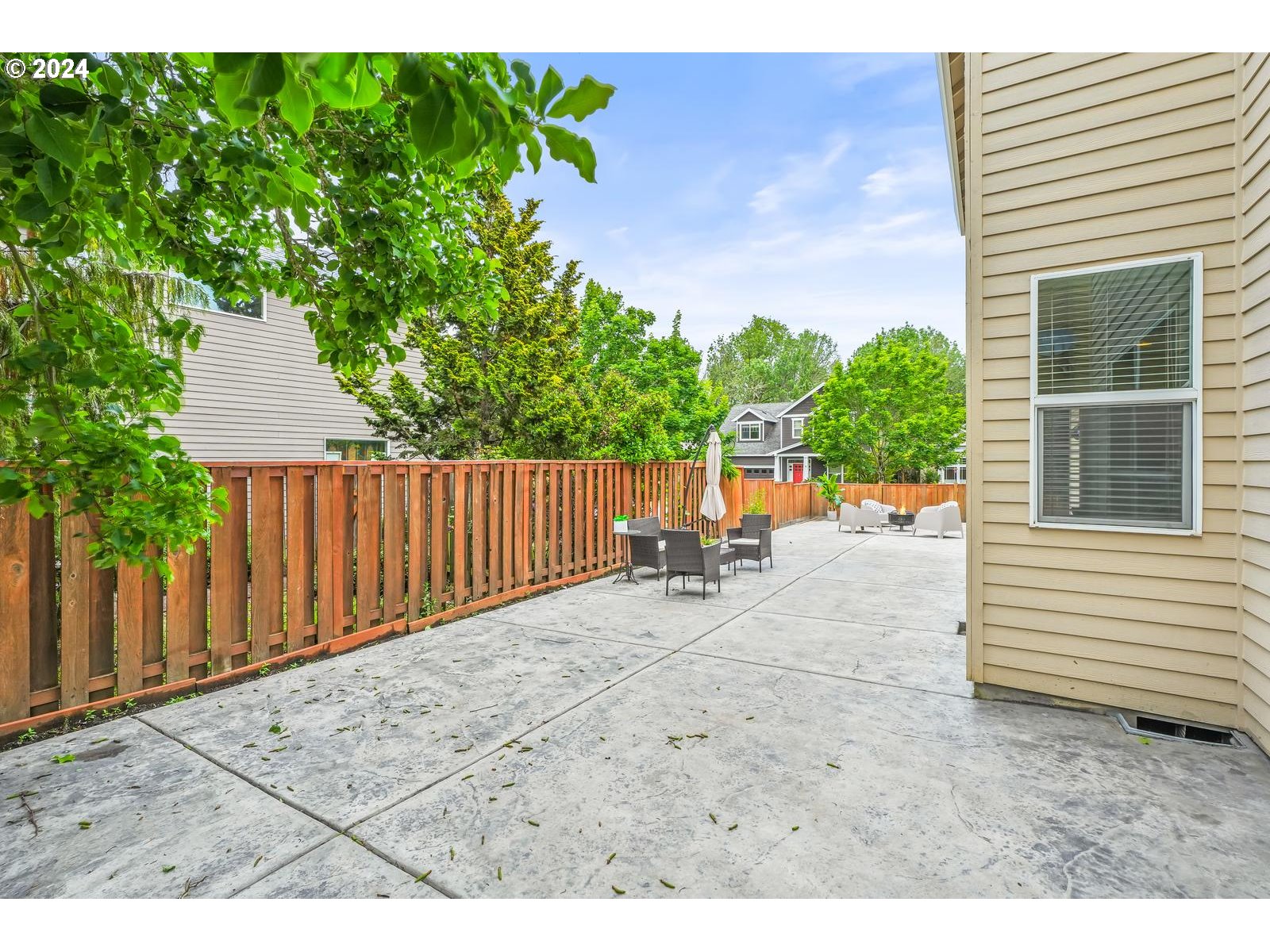 3504 NW TALAMORE TER