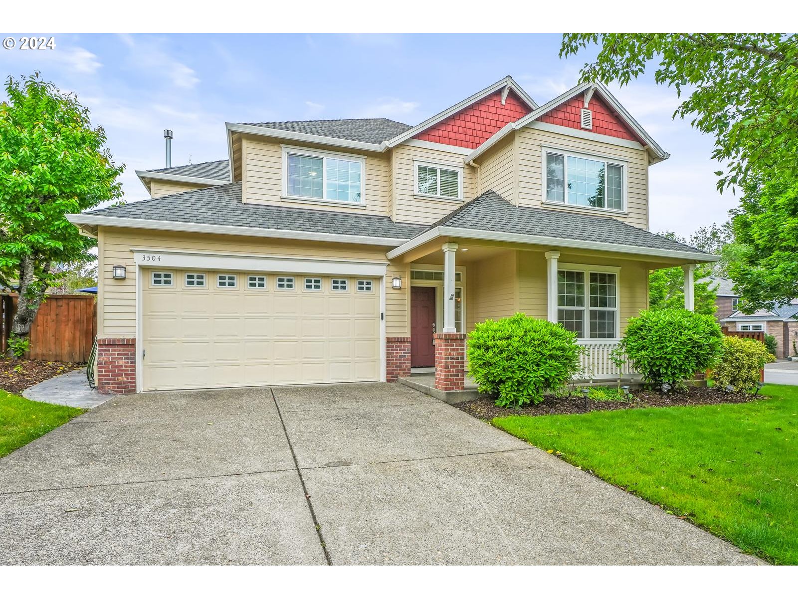 3504 NW TALAMORE TER