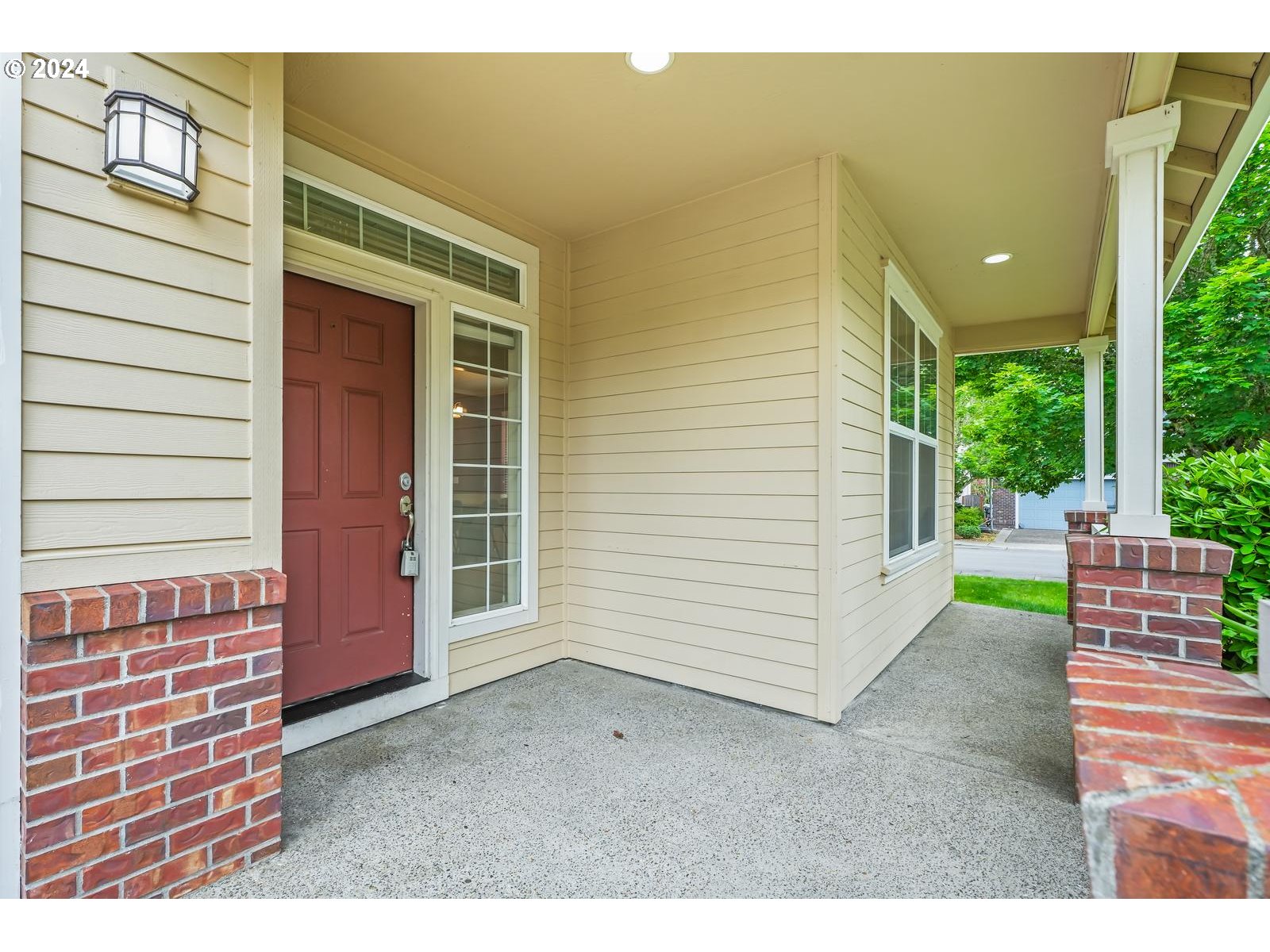 3504 NW TALAMORE TER