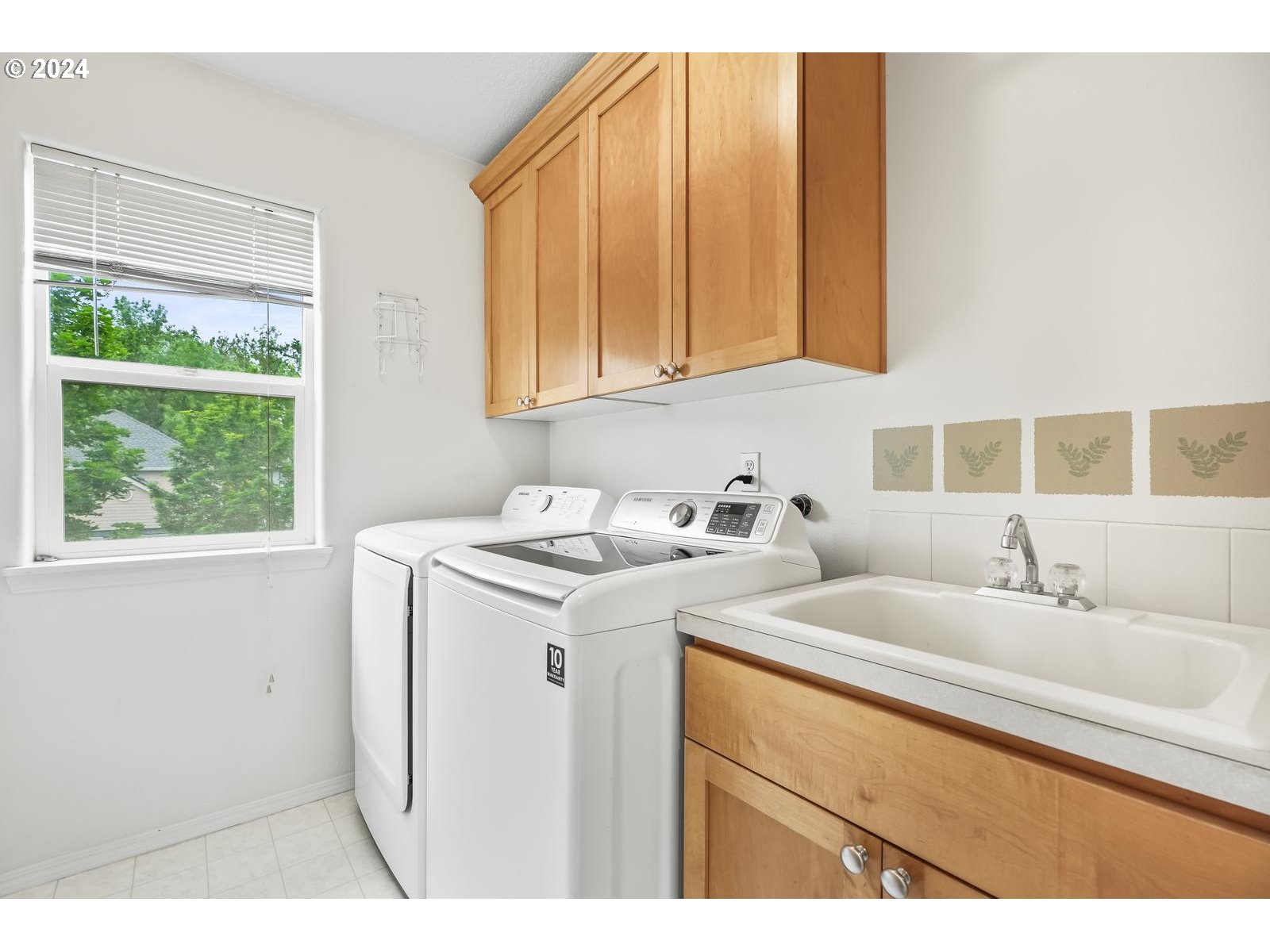 3504 NW TALAMORE TER