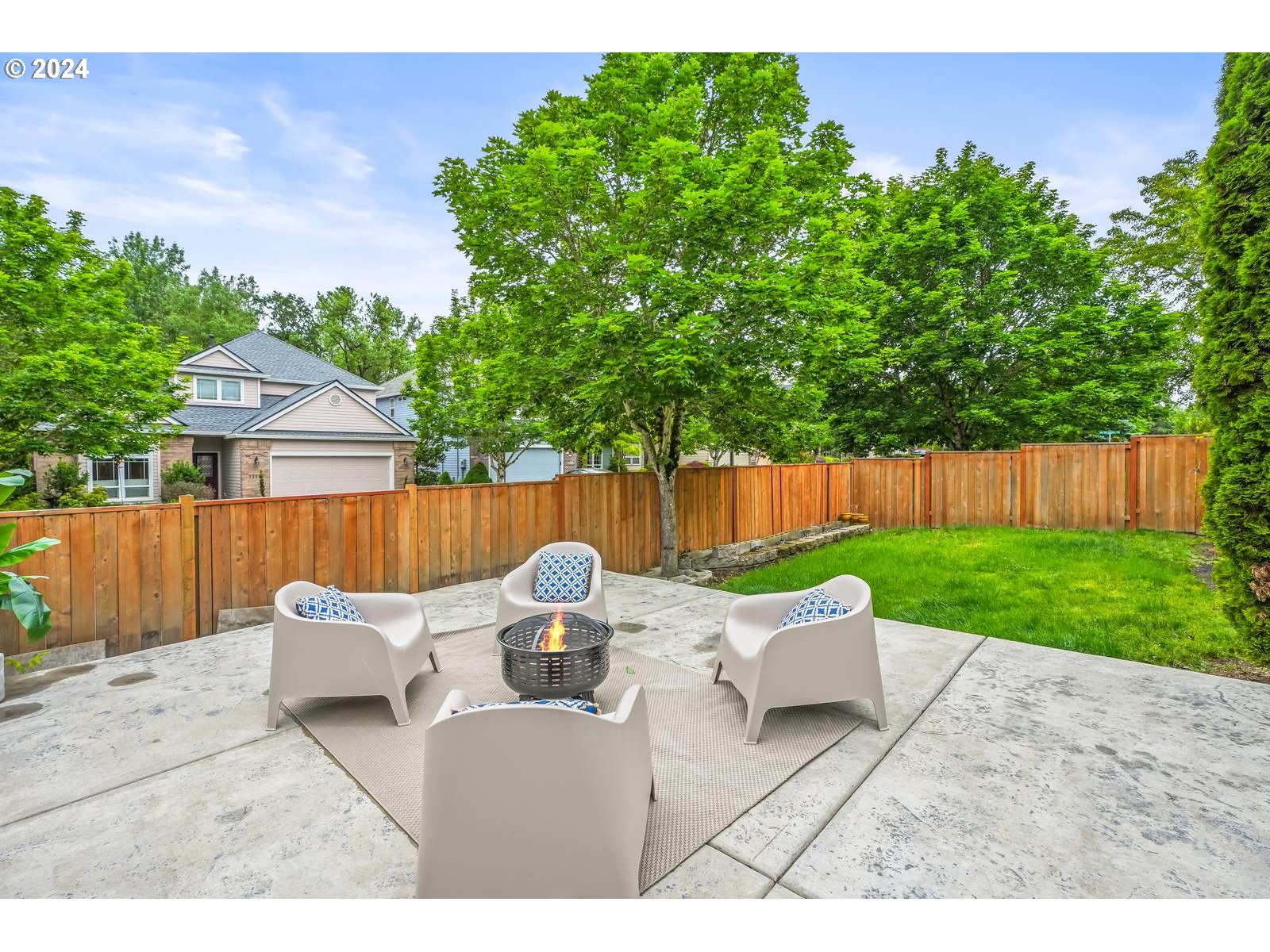 3504 NW TALAMORE TER