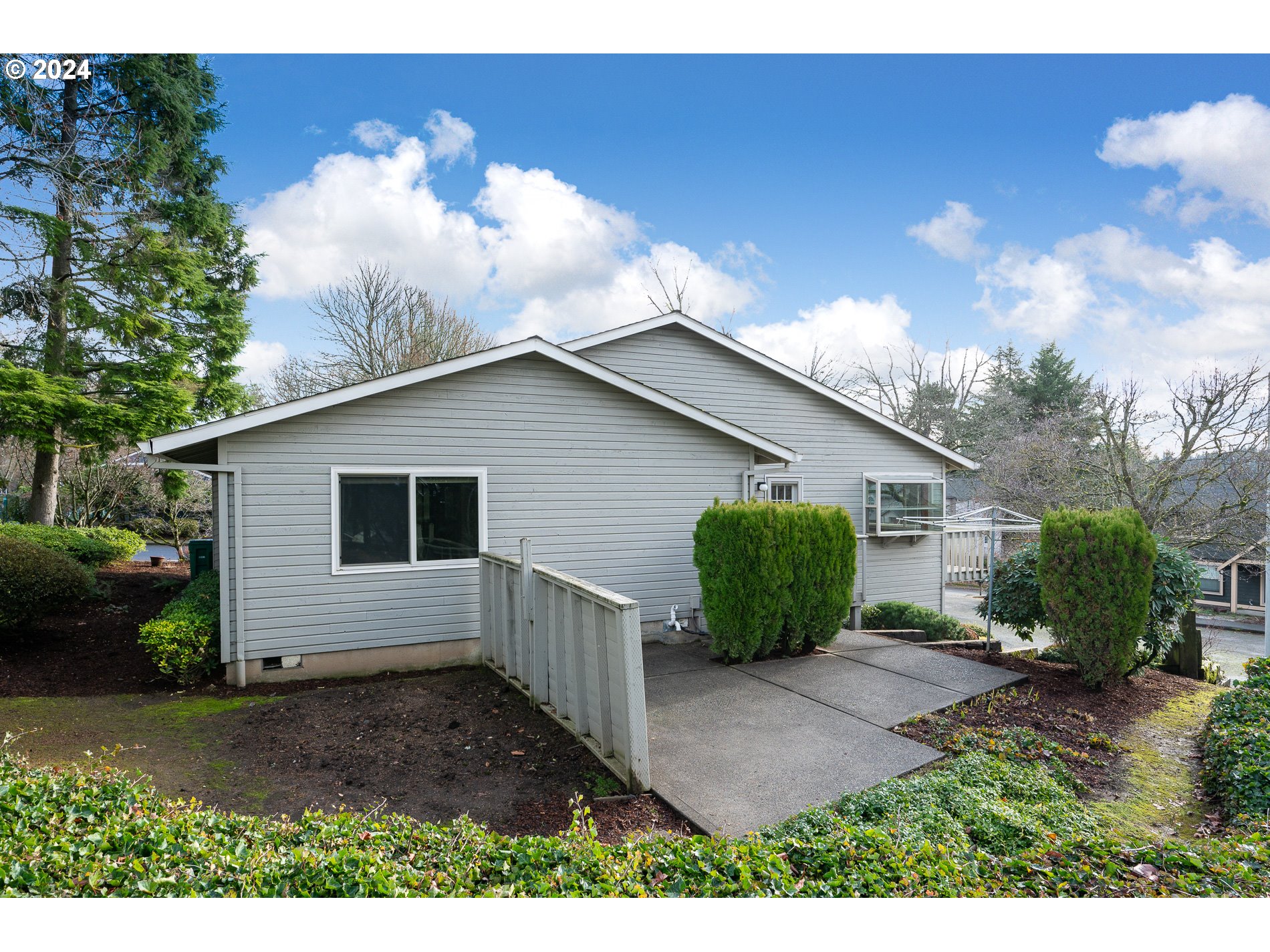 12489 SE 43RD AVE