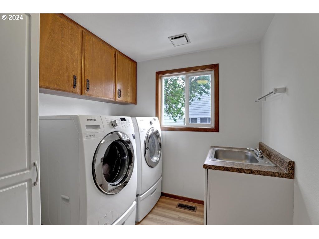 1310 NW 119TH PL