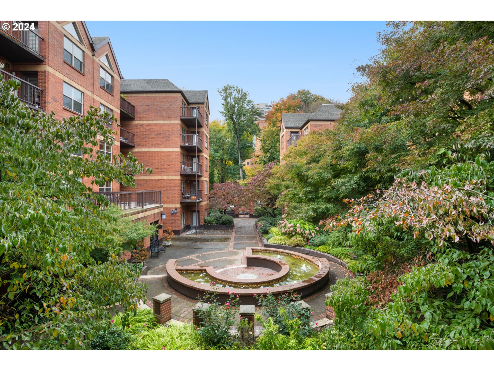 1500 SW PARK AVE 229