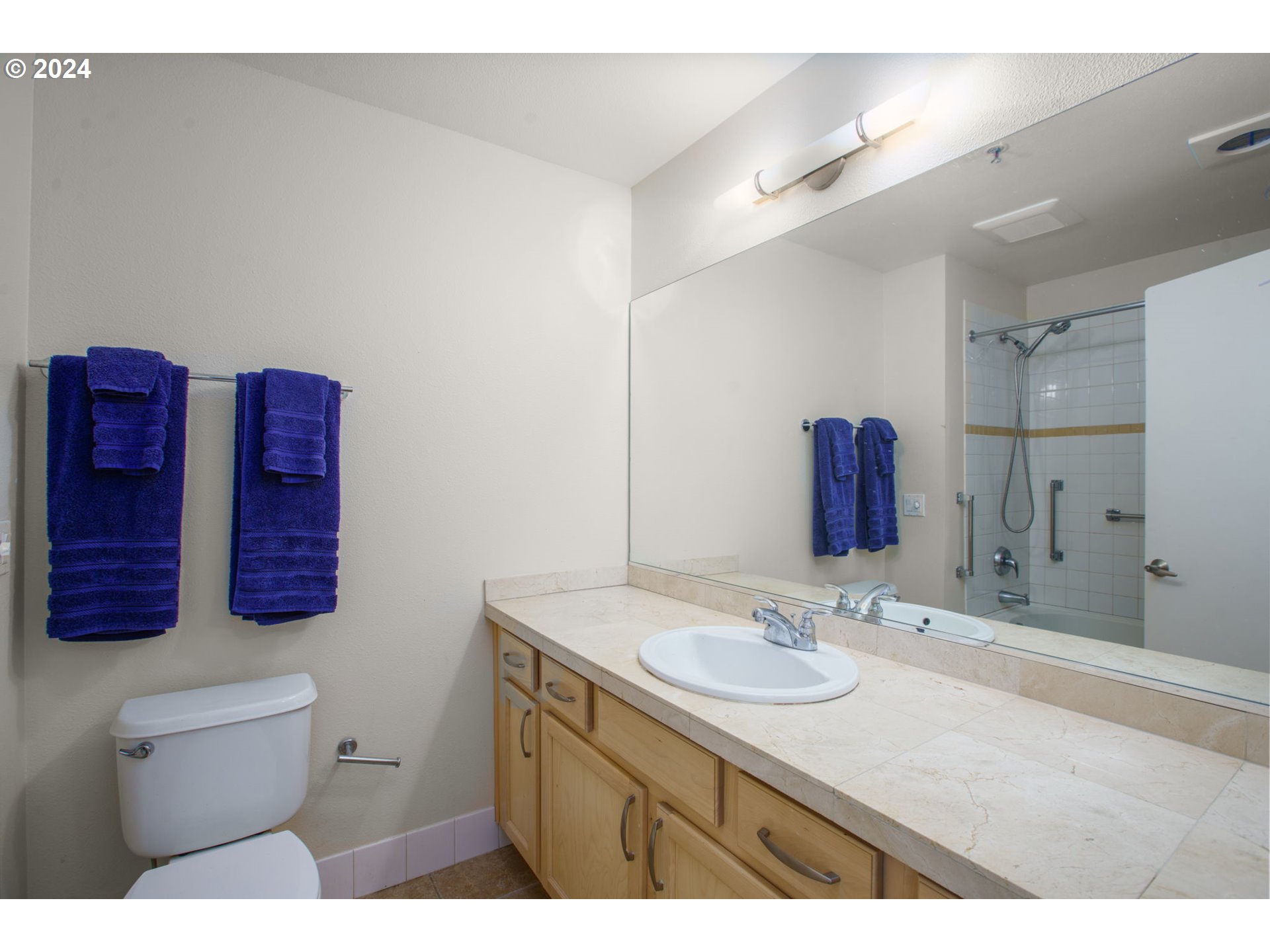 1500 SW PARK AVE 229