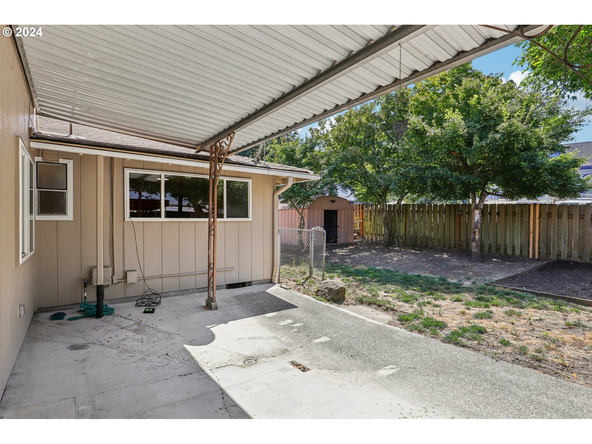 3204 SE LOEFFELMAN RD