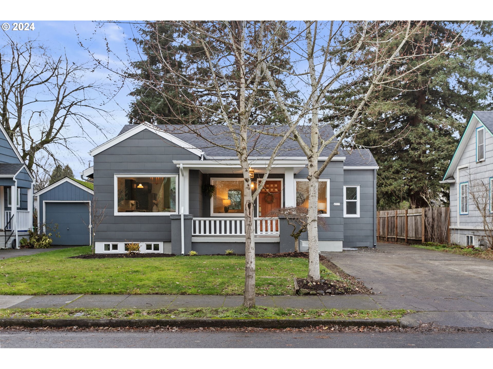 4527 SE 60th AVE