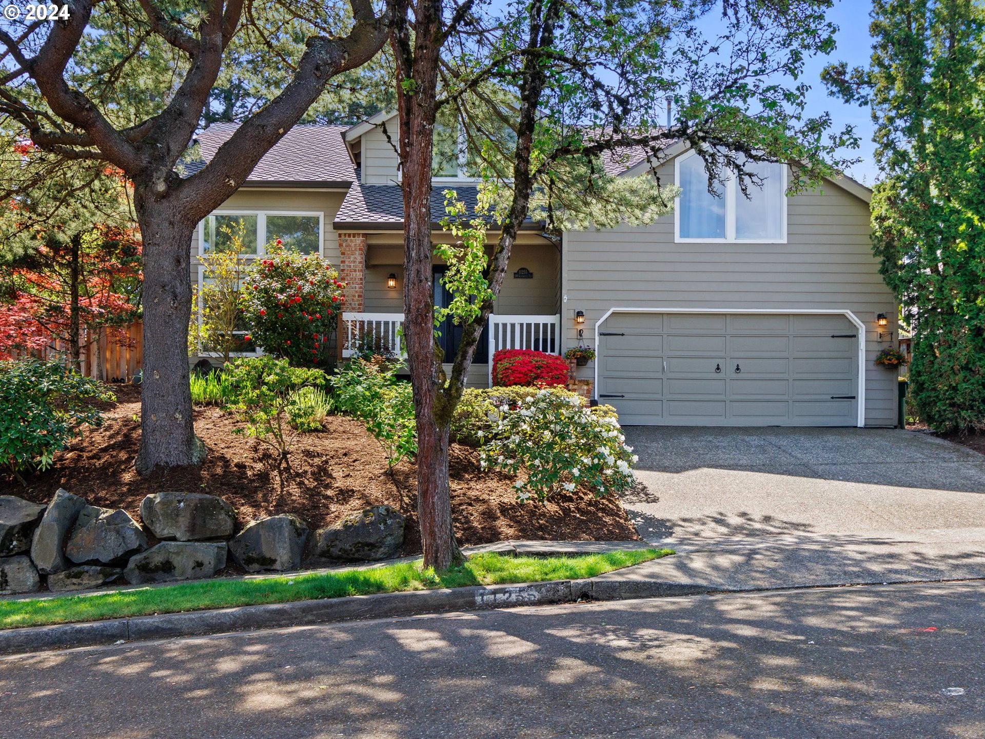 11255 SW CHICKADEE TER
