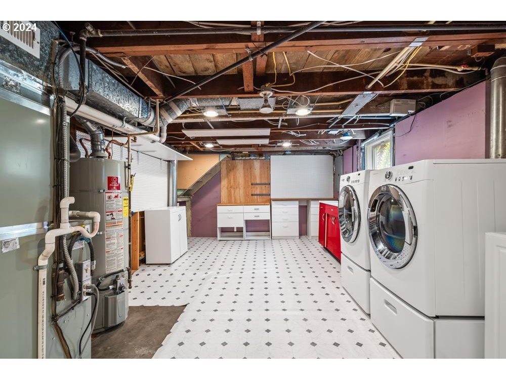 2220 NE 57TH AVE