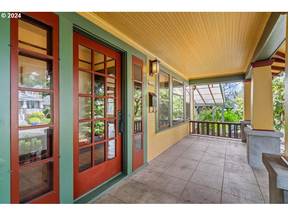 2220 NE 57TH AVE