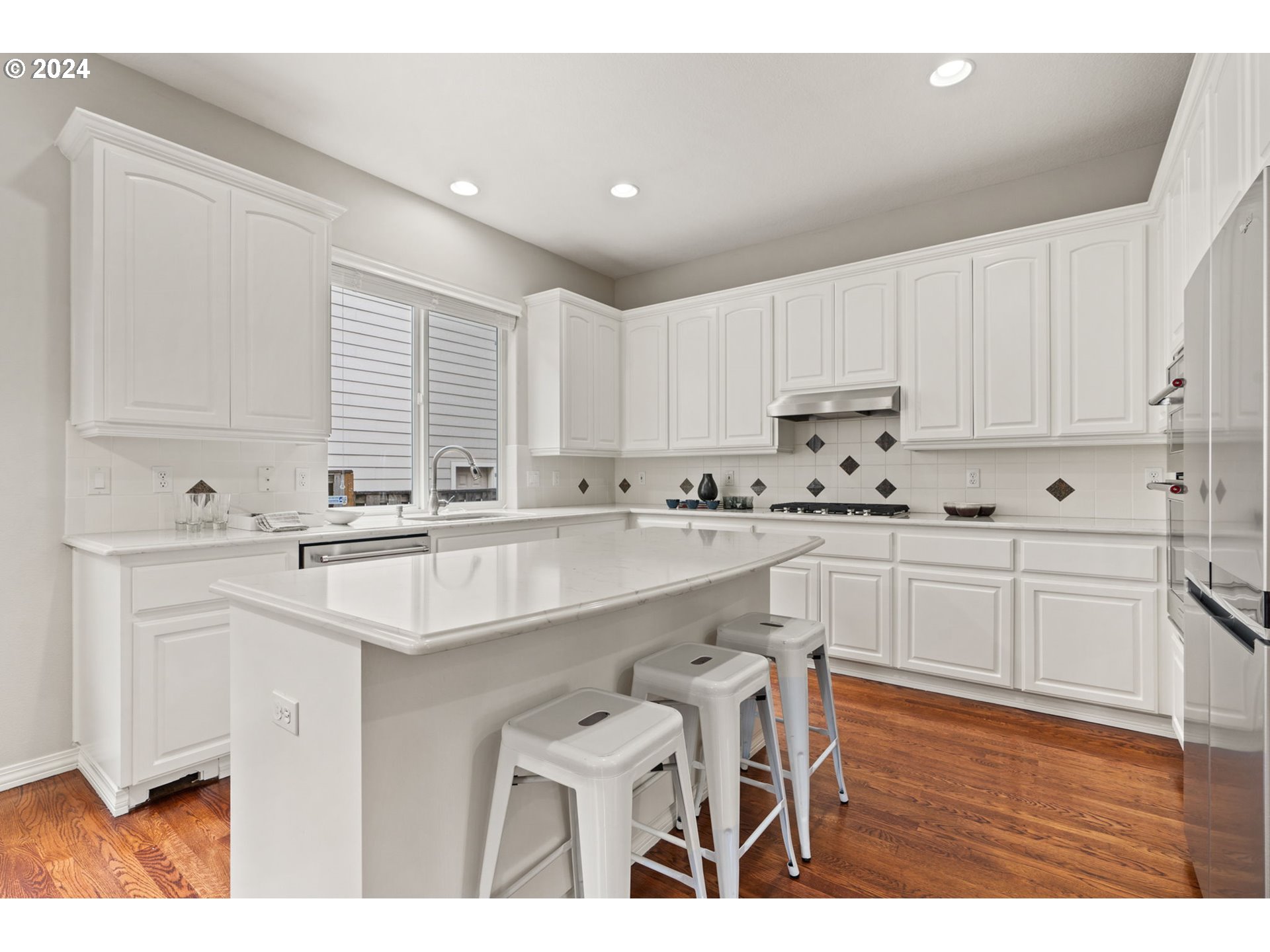 14349 NW LILIUM DR